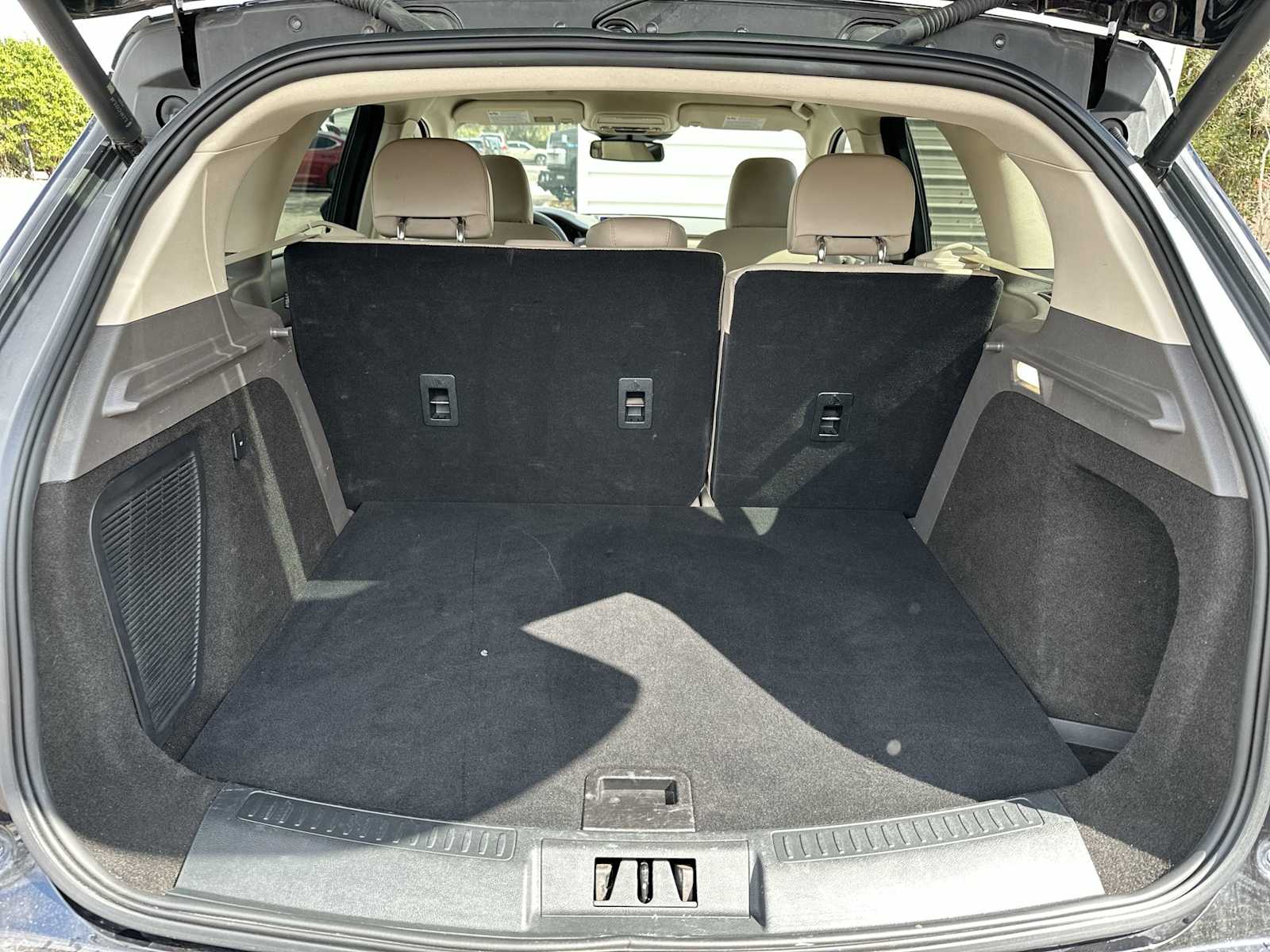 Thumbnail: 2022 Lincoln Corsair - 25