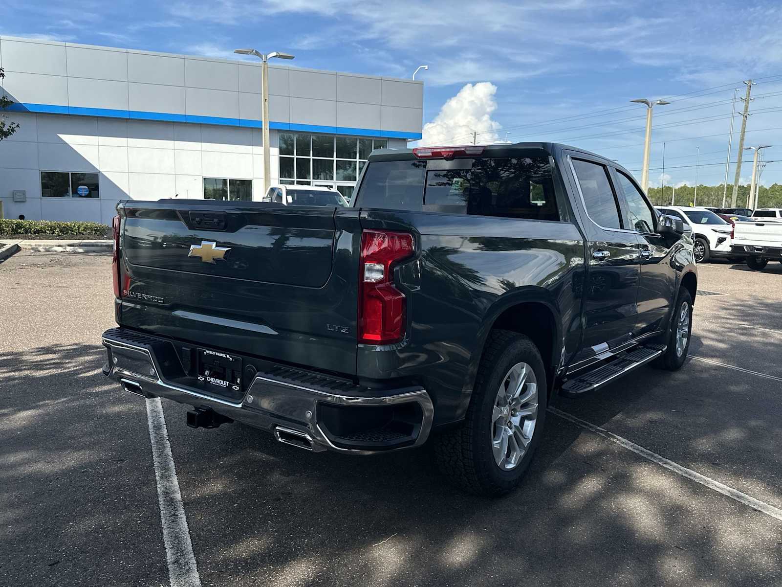 Thumbnail: 2026 Chevrolet Silverado 1500 - 6