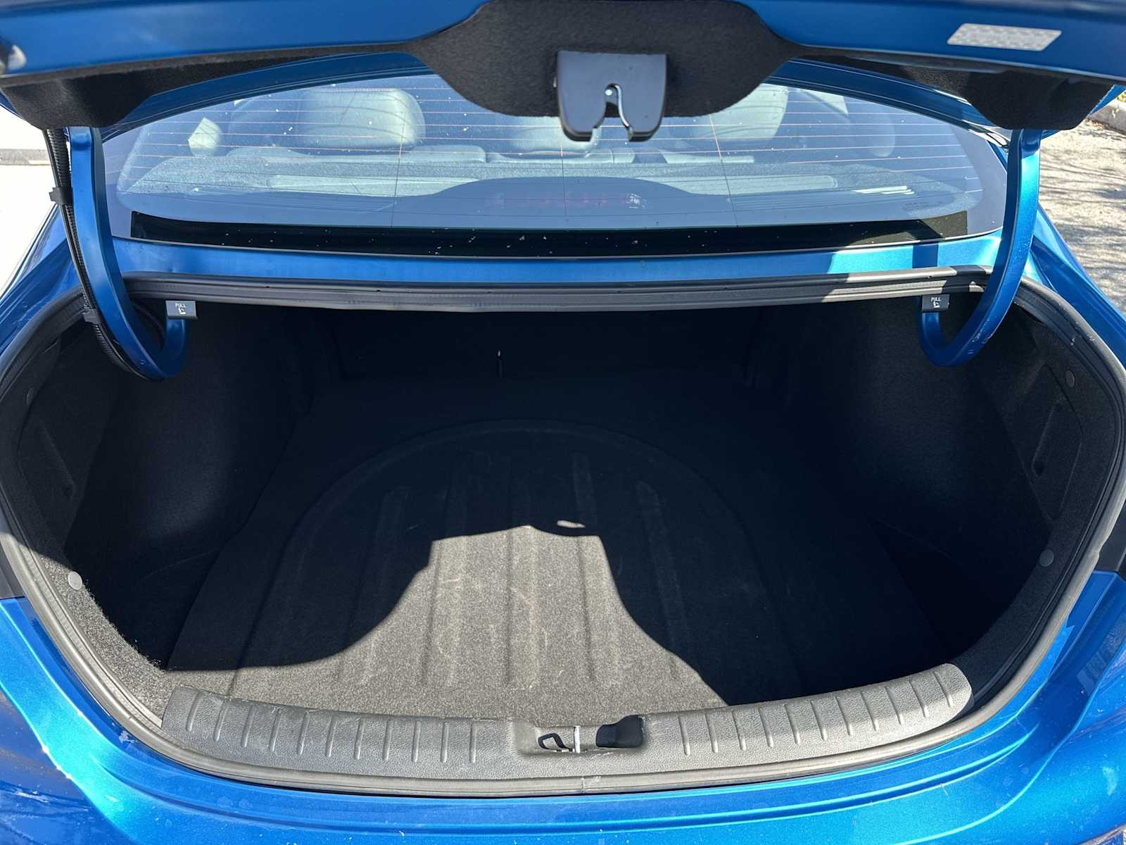 Thumbnail: 2023 Kia Forte - 26