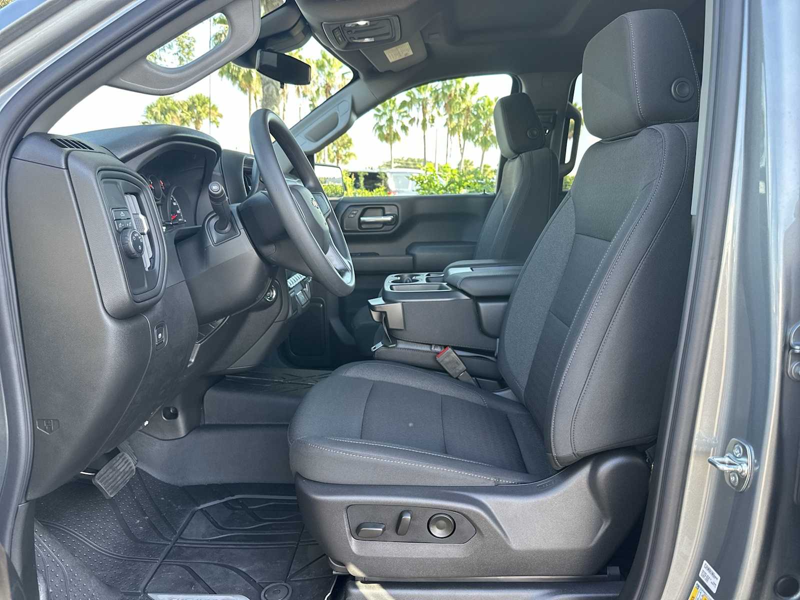 Thumbnail: 2026 Chevrolet Silverado 1500 - 15