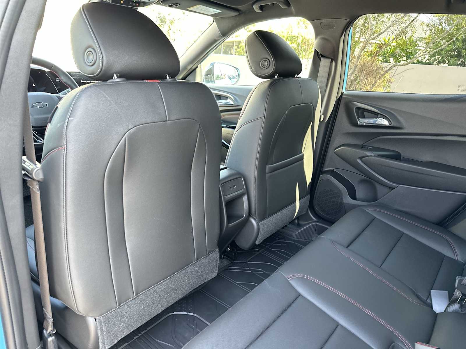 Thumbnail: 2026 Chevrolet Trax - 16