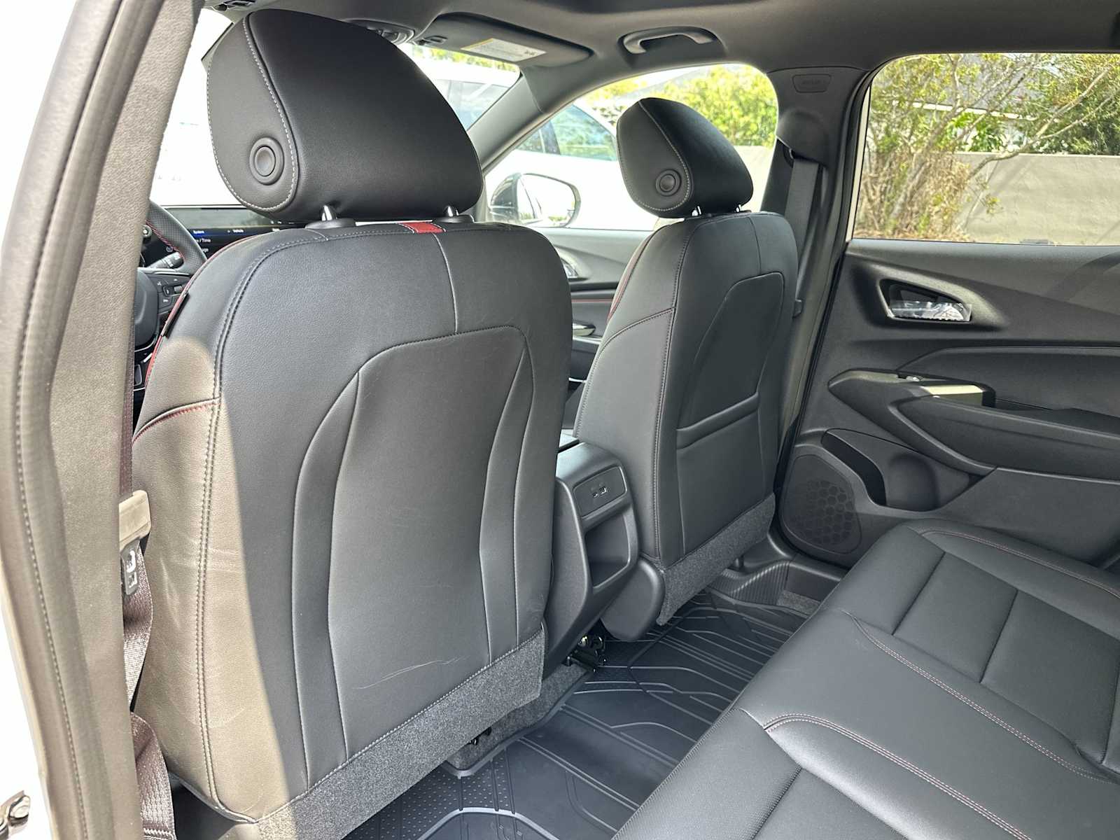 Thumbnail: 2026 Chevrolet Trax - 16