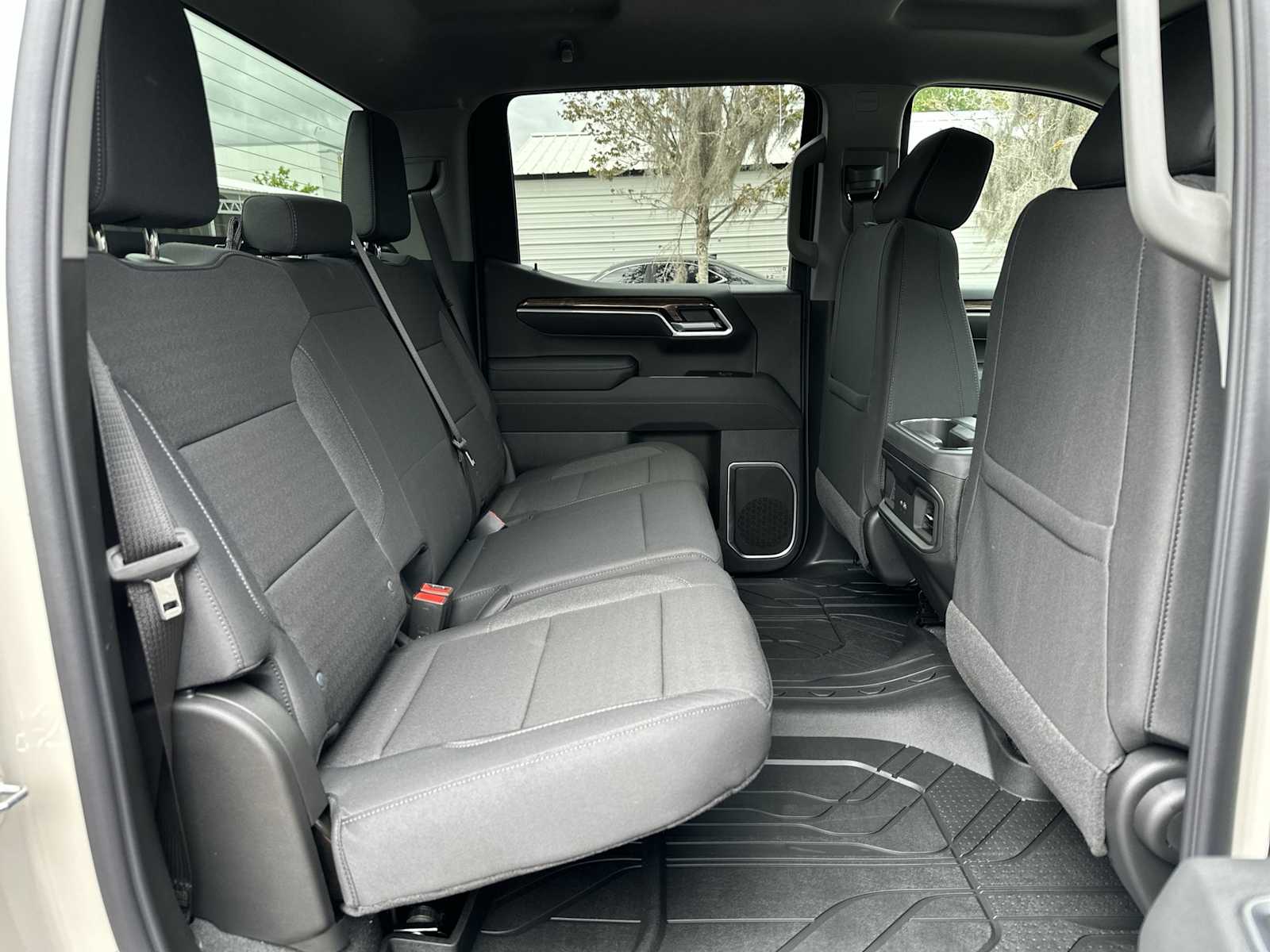 Thumbnail: 2026 Chevrolet Silverado 1500 - 18