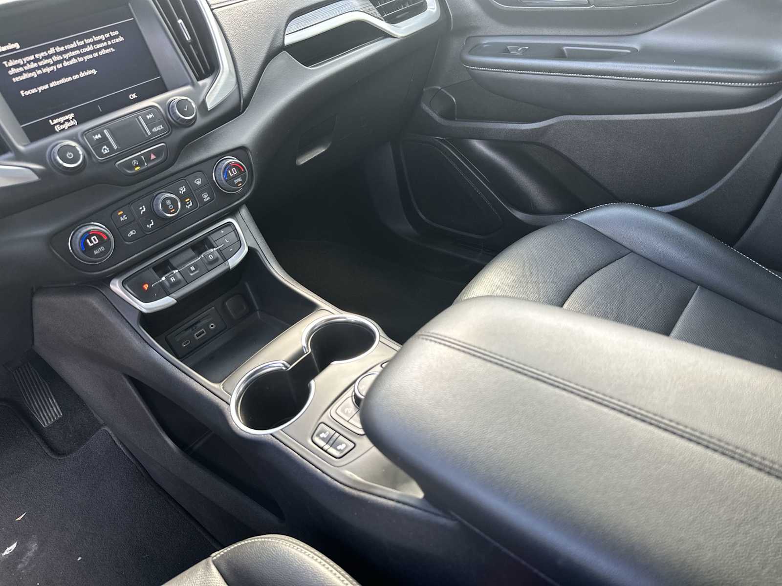 Thumbnail: 2024 GMC Terrain - 21