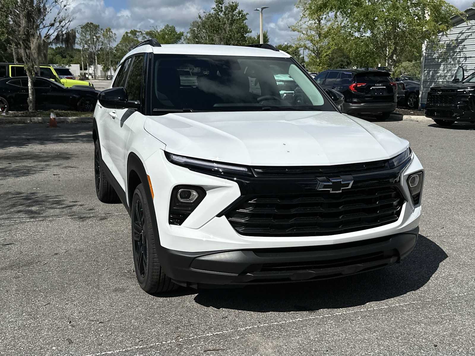 Thumbnail: 2026 Chevrolet TrailBlazer - 8