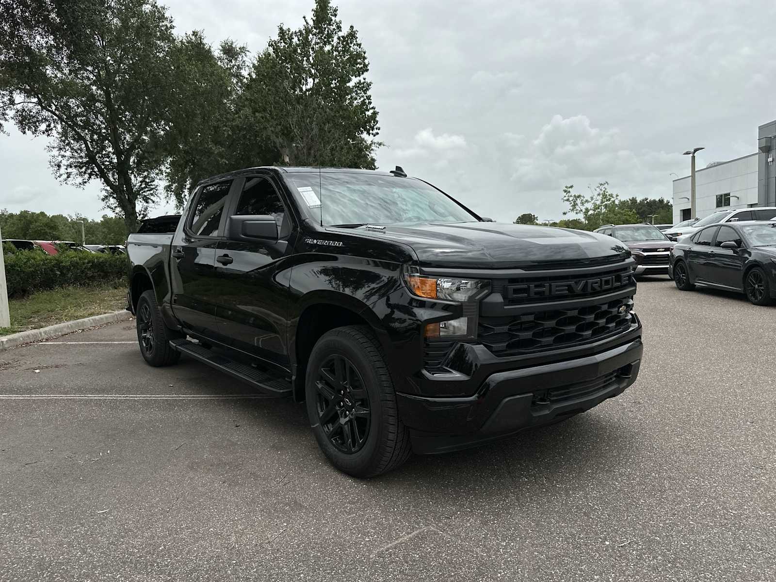 Thumbnail: 2025 Chevrolet Silverado 1500 - 8