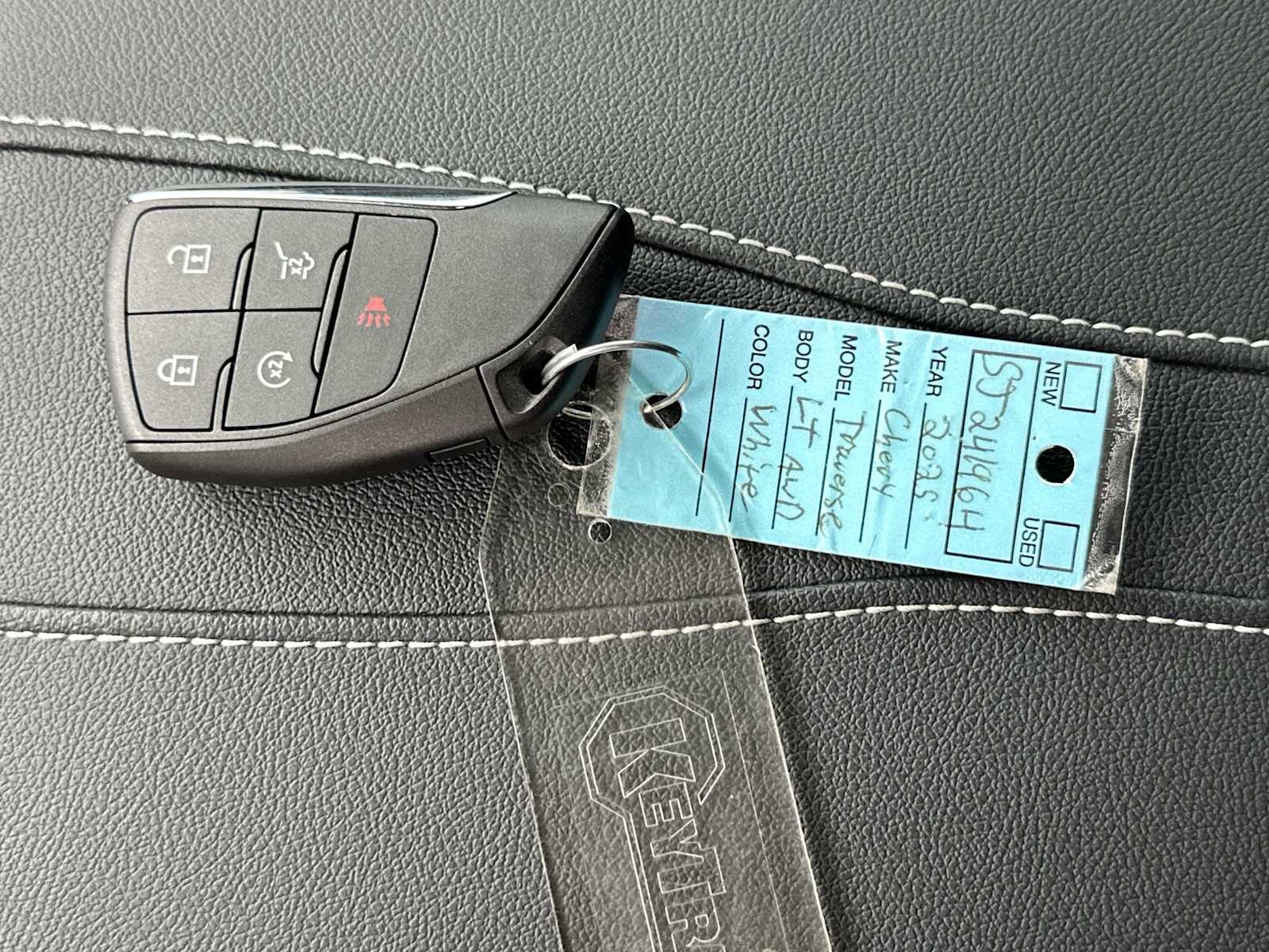 Thumbnail: 2025 Chevrolet Traverse - 26