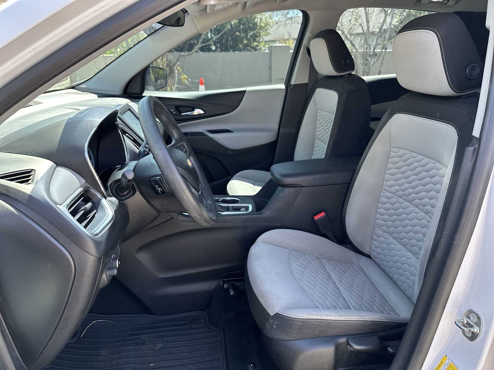 Thumbnail: 2018 Chevrolet Equinox - 15