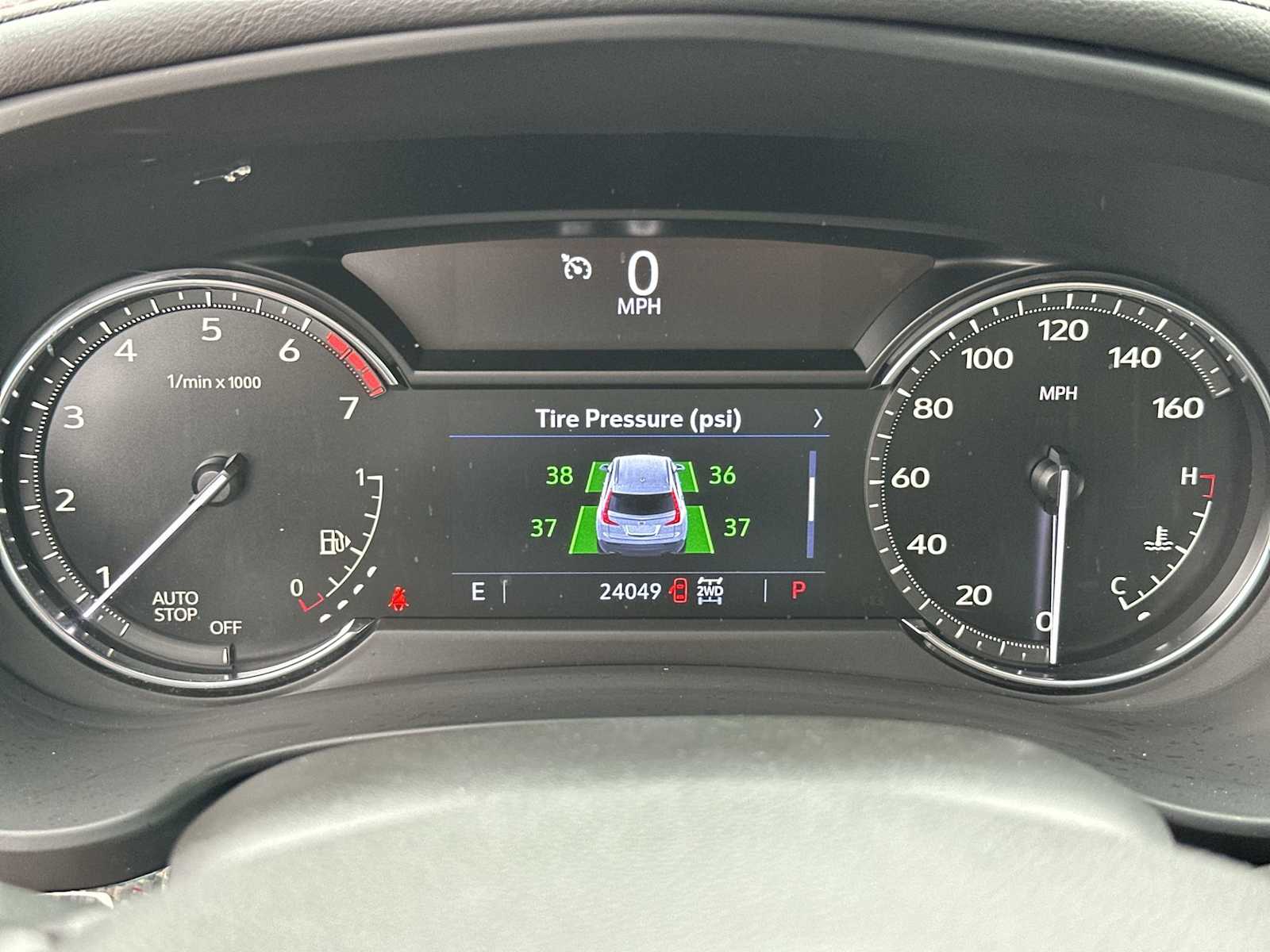 Thumbnail: 2021 Cadillac XT4 - 24