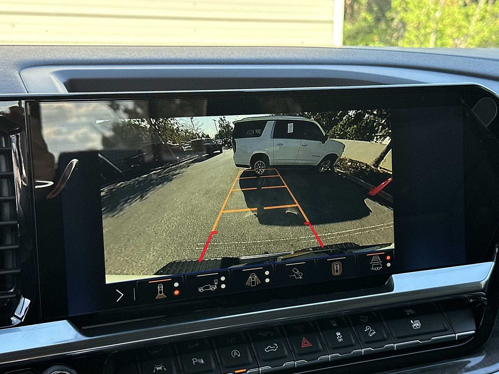 Thumbnail: 2026 Chevrolet Silverado 1500 - 22