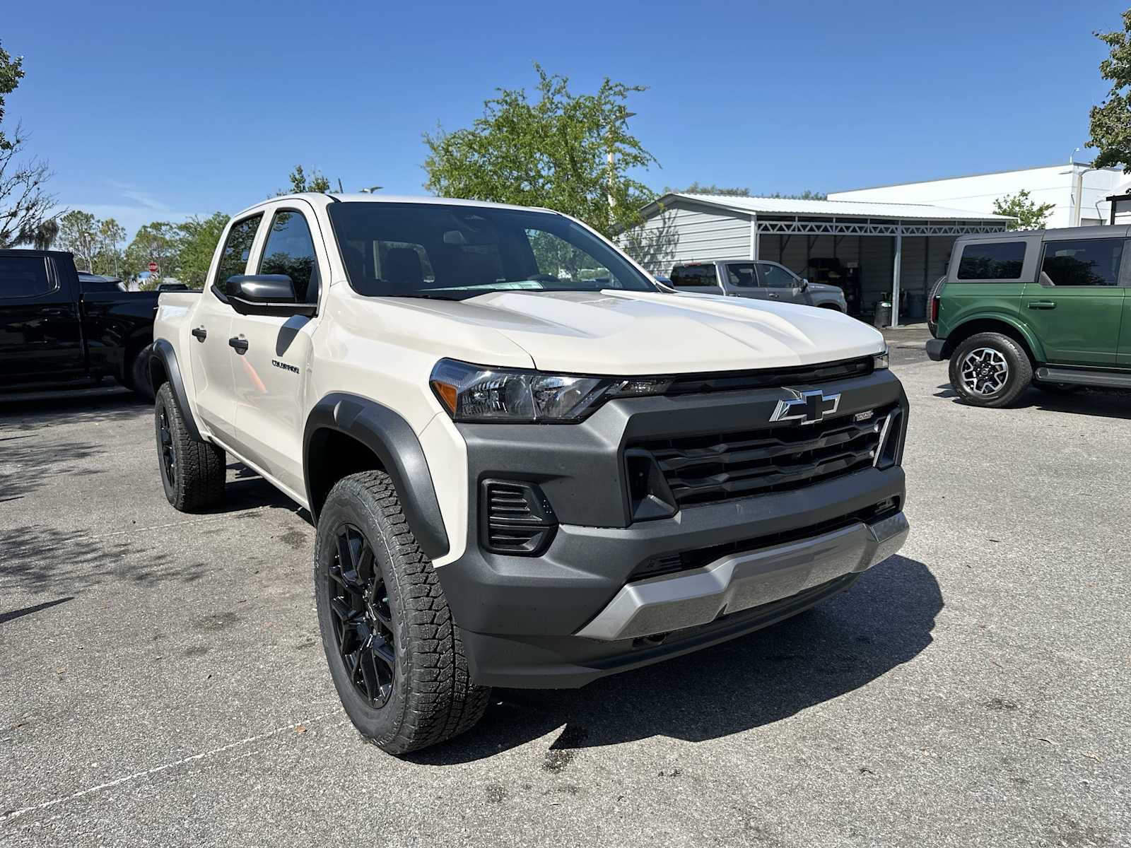 Thumbnail: 2026 Chevrolet Colorado - 8