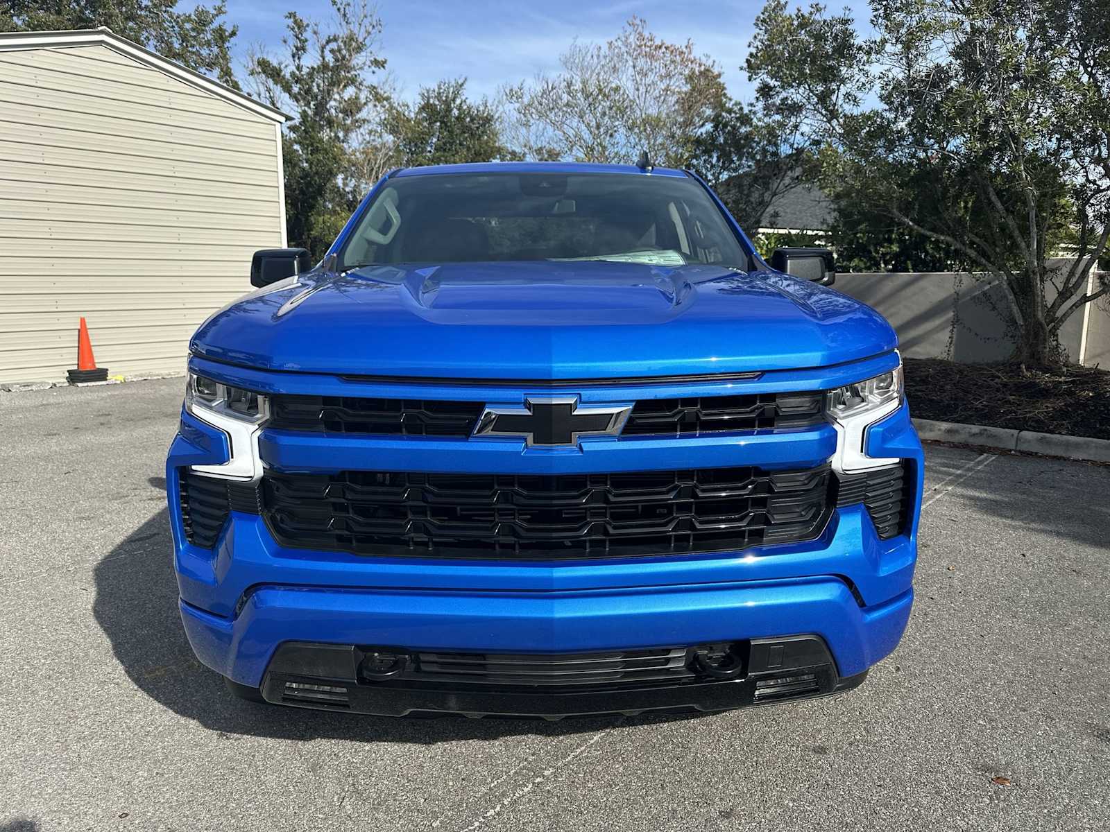 Thumbnail: 2026 Chevrolet Silverado 1500 - 9