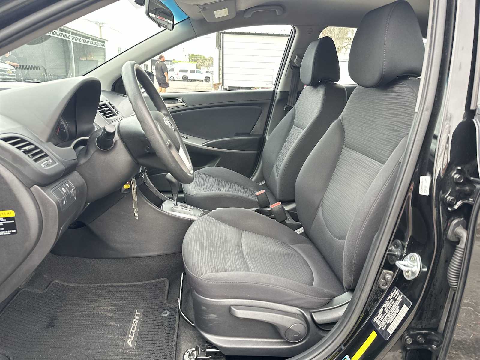 Thumbnail: 2017 Hyundai Accent - 15