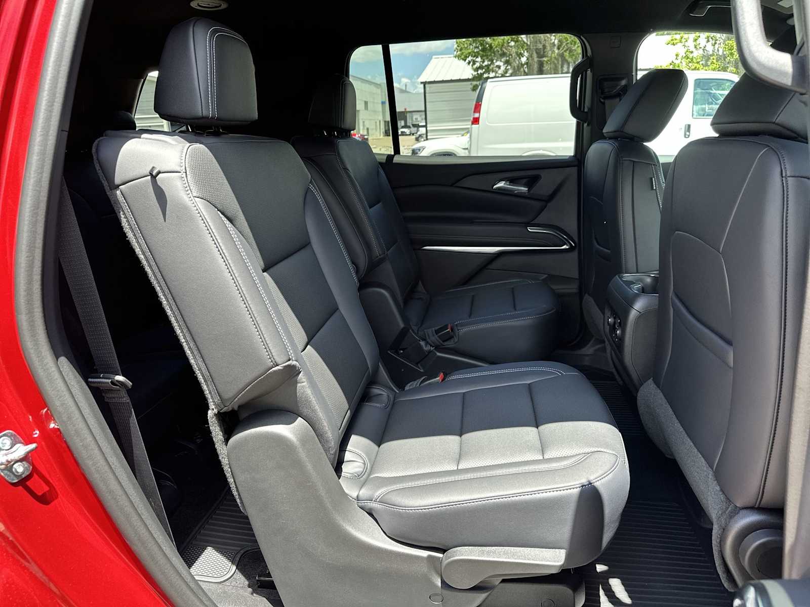 Thumbnail: 2026 Chevrolet Traverse - 18