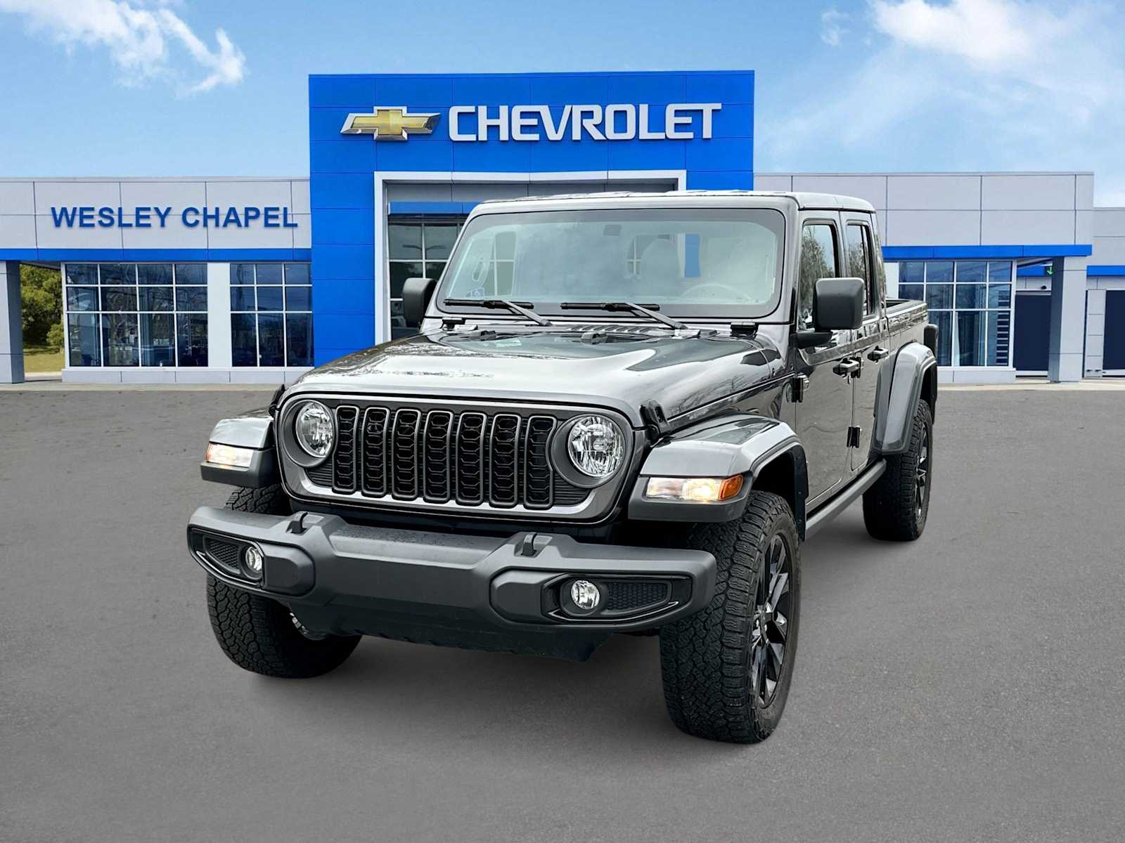 Thumbnail: 2024 Jeep Gladiator - 1