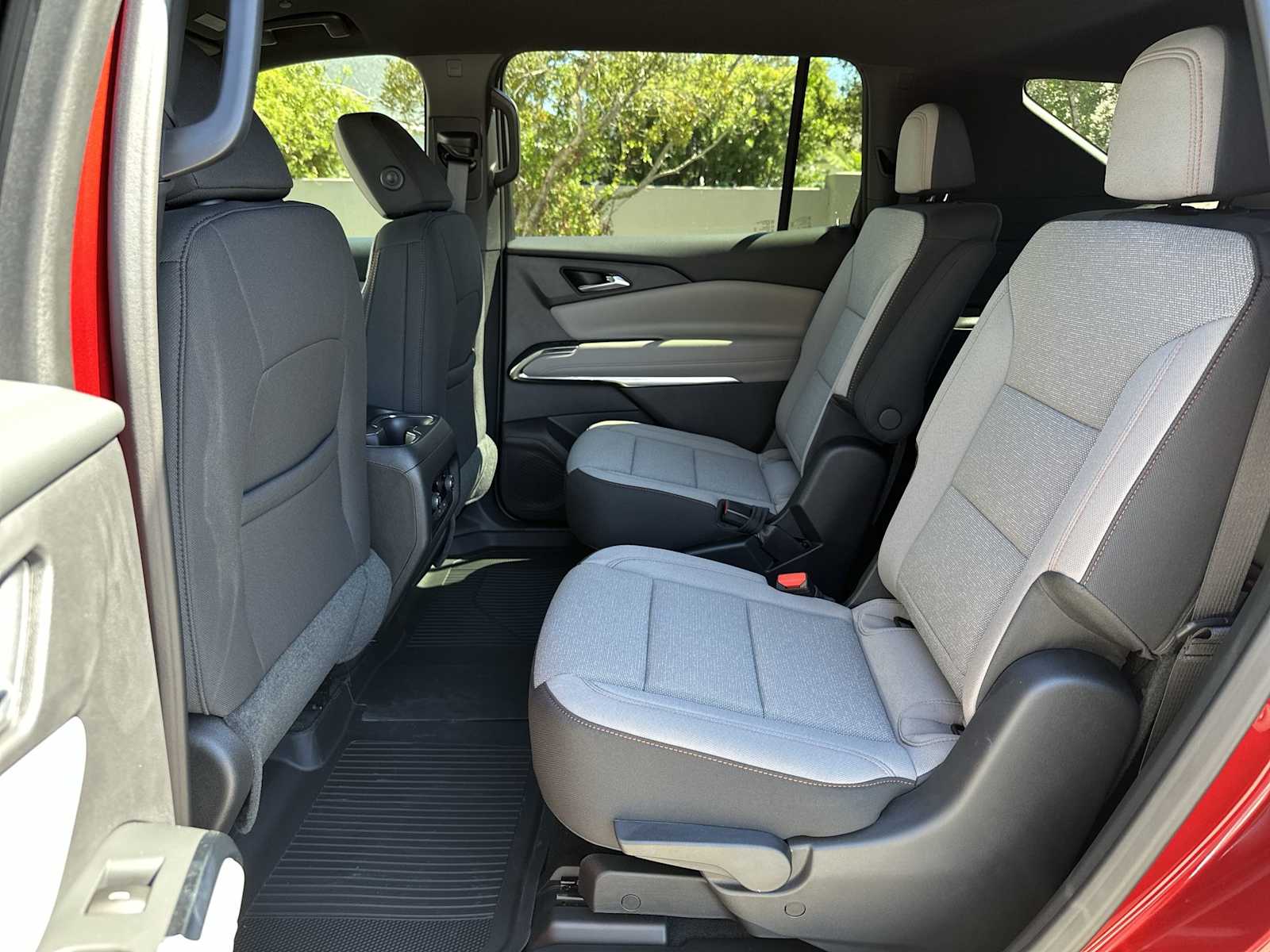 Thumbnail: 2026 Chevrolet Traverse - 18