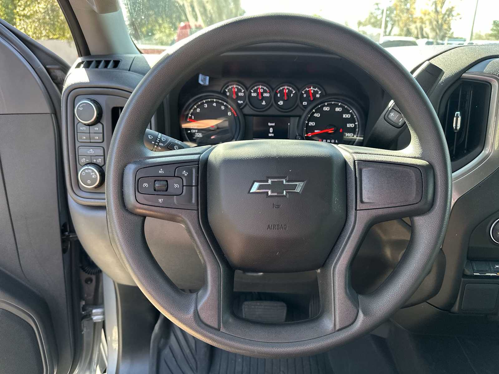 Thumbnail: 2024 Chevrolet Silverado 1500 - 38