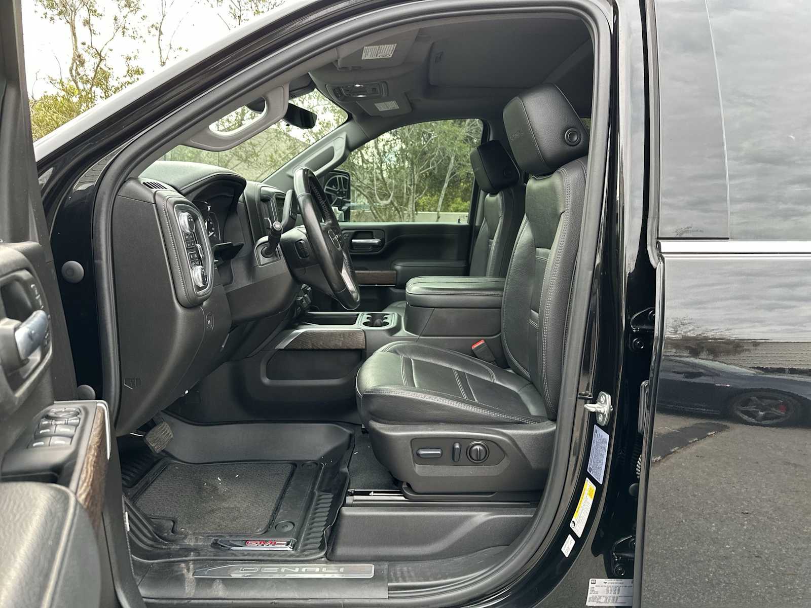 Thumbnail: 2023 GMC Sierra 2500 - 2