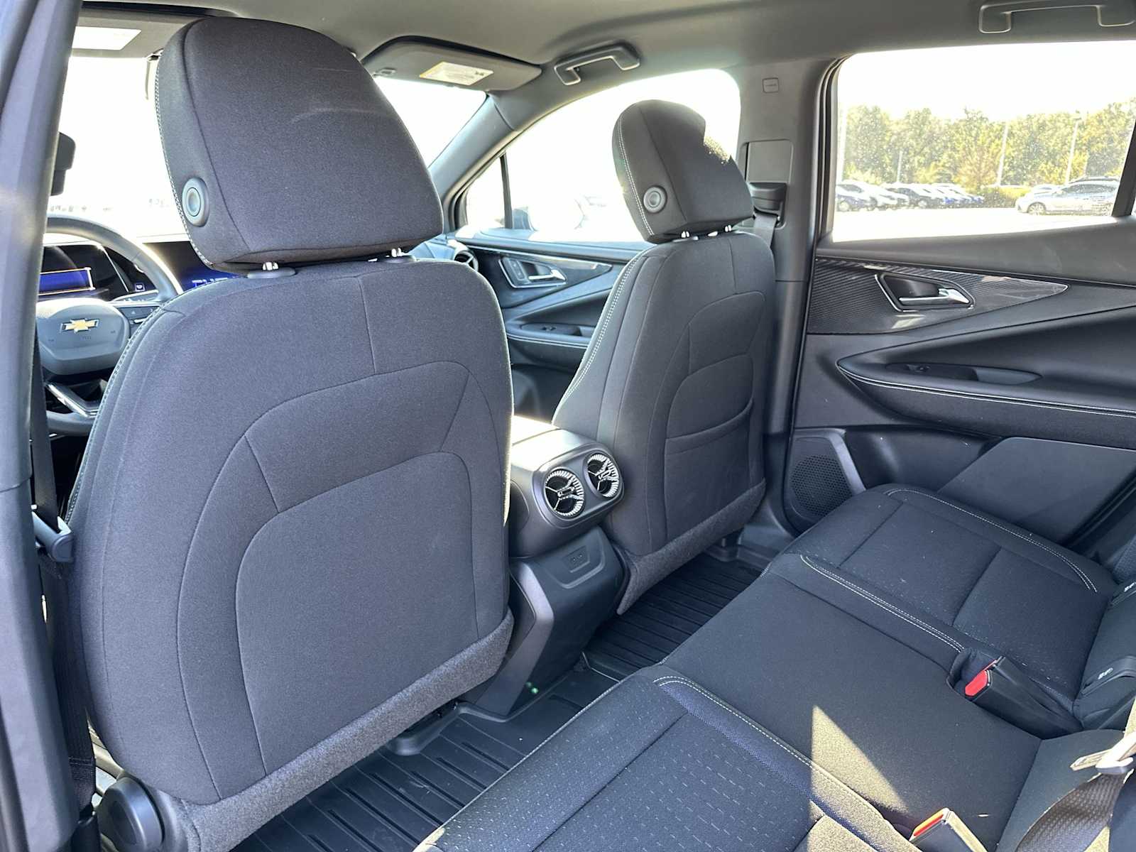 Thumbnail: 2025 Chevrolet Blazer EV - 30