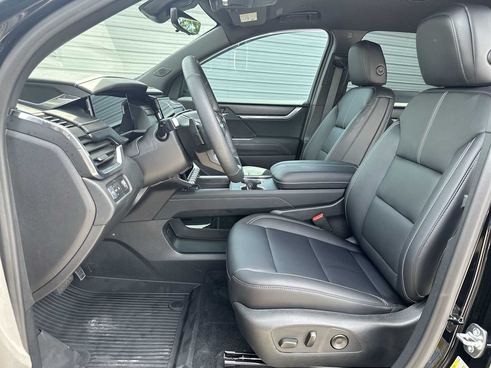 Thumbnail: 2026 GMC Acadia - 15