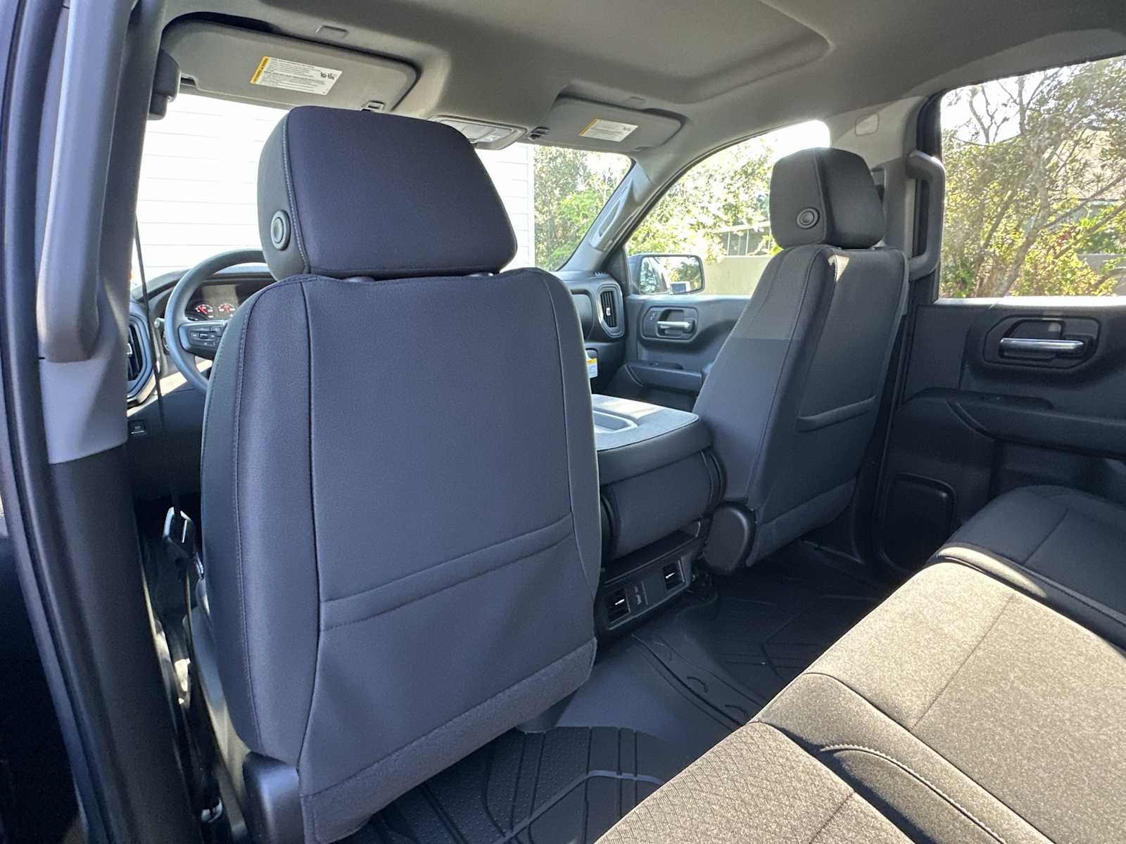 Thumbnail: 2026 Chevrolet Silverado 1500 - 16