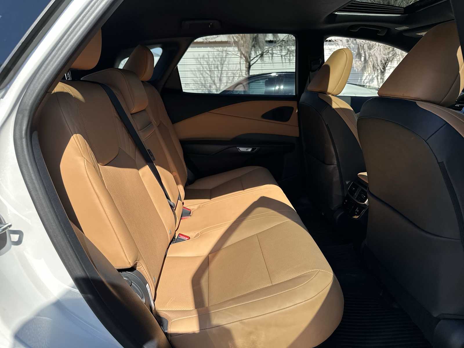 Thumbnail: 2023 Lexus RX - 19