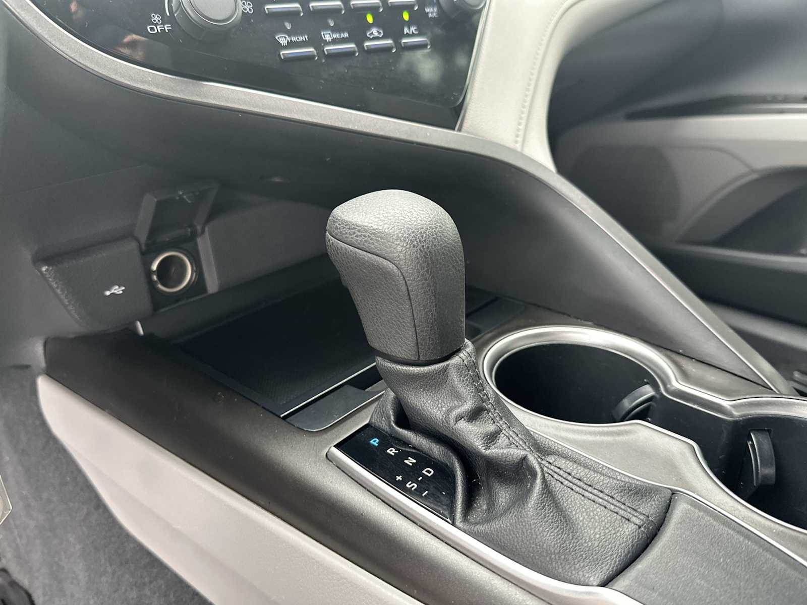2021 Toyota Camry LE 17