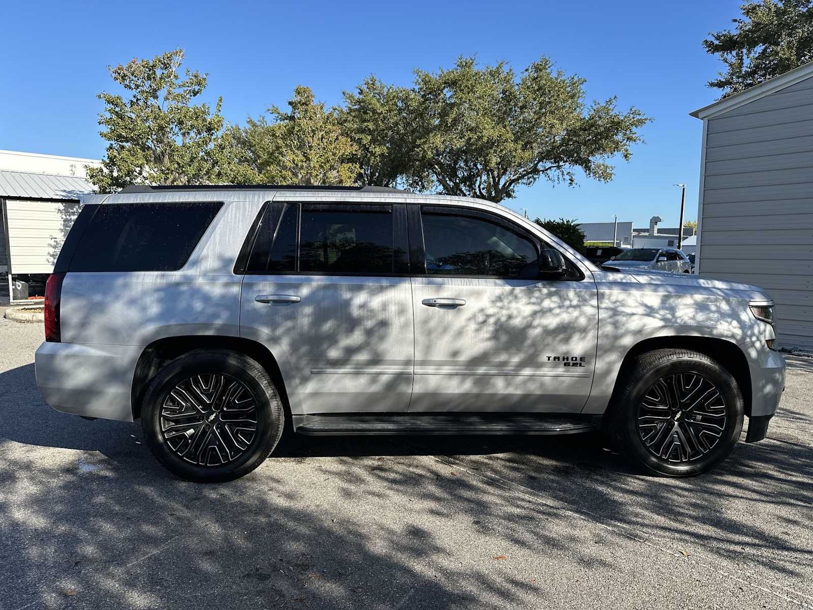 Thumbnail: 2020 Chevrolet Tahoe - 7