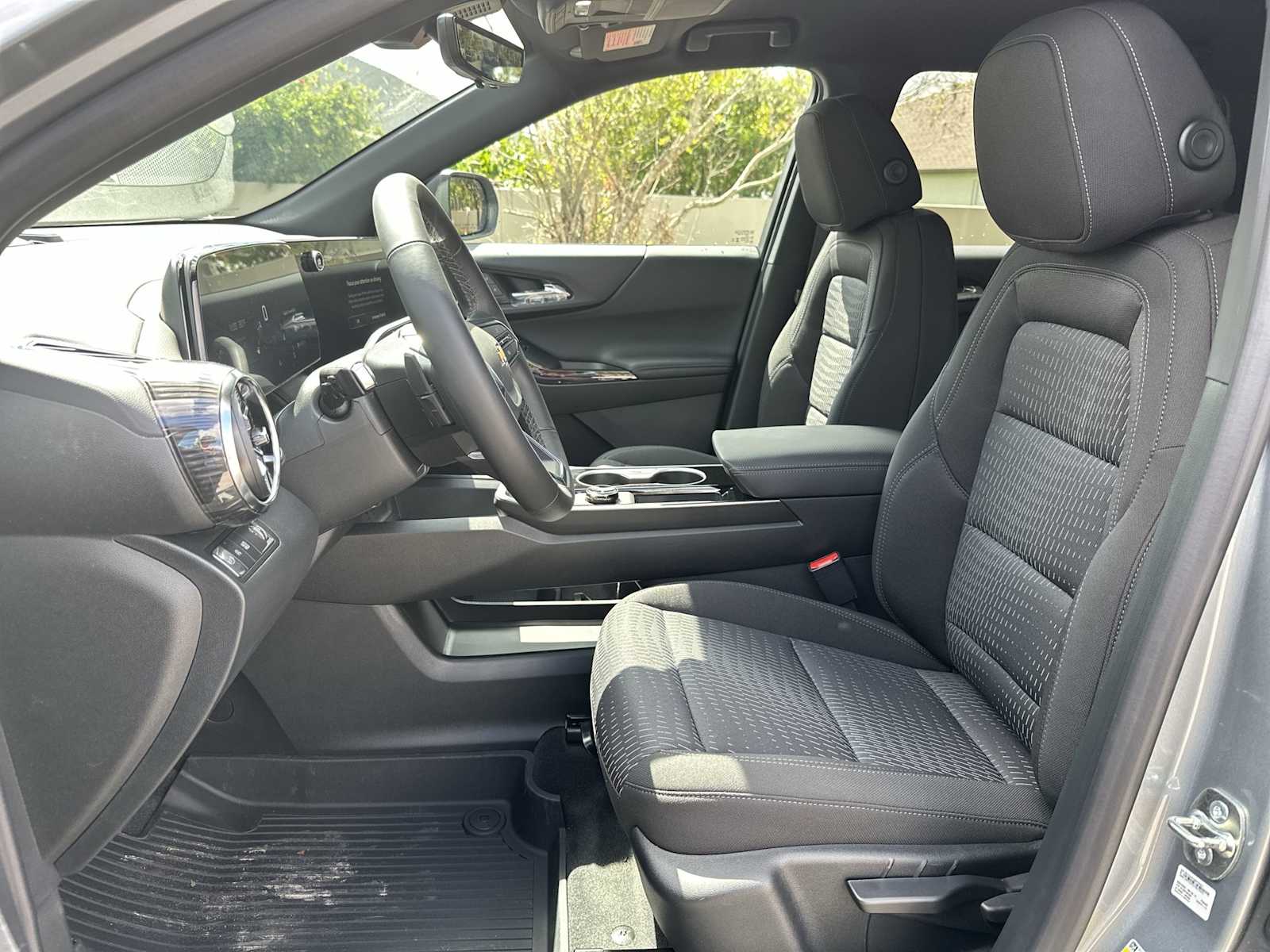 Thumbnail: 2026 Chevrolet Equinox - 15