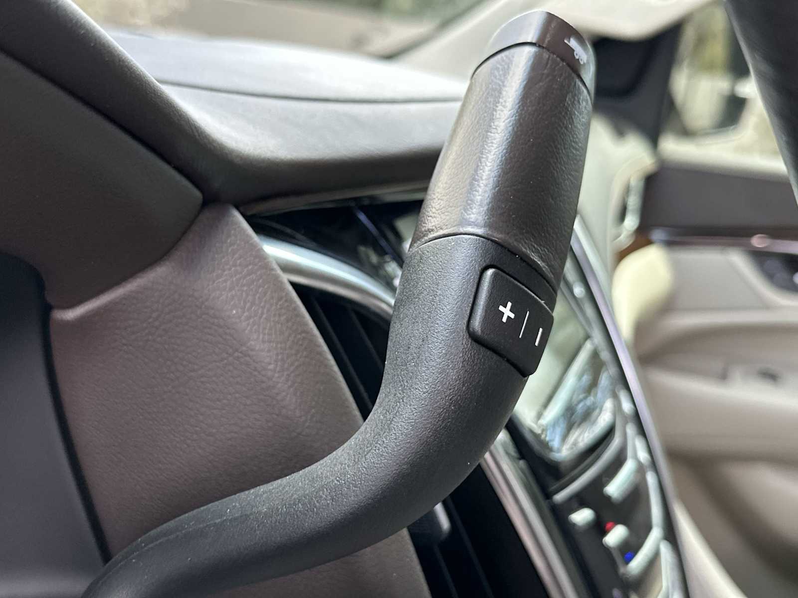 Thumbnail: 2017 Cadillac Escalade - 24