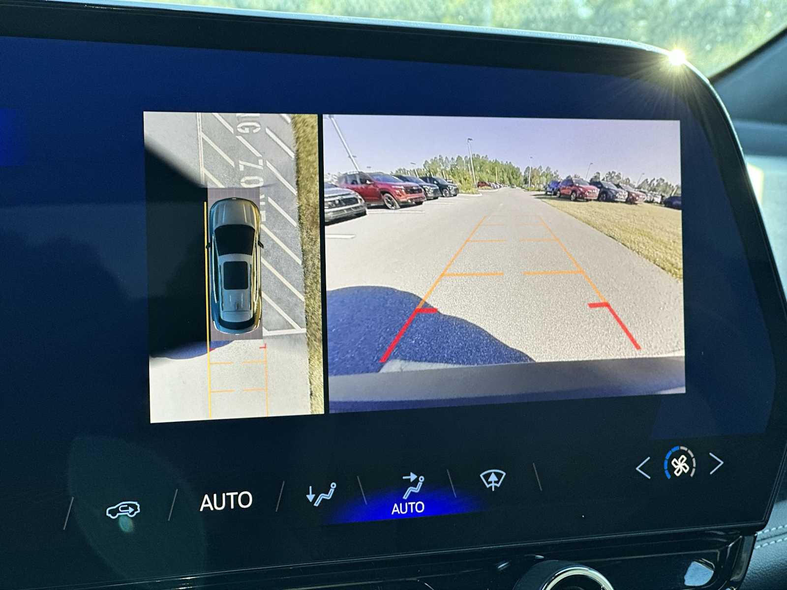 Thumbnail: 2025 Chevrolet Blazer EV - 36