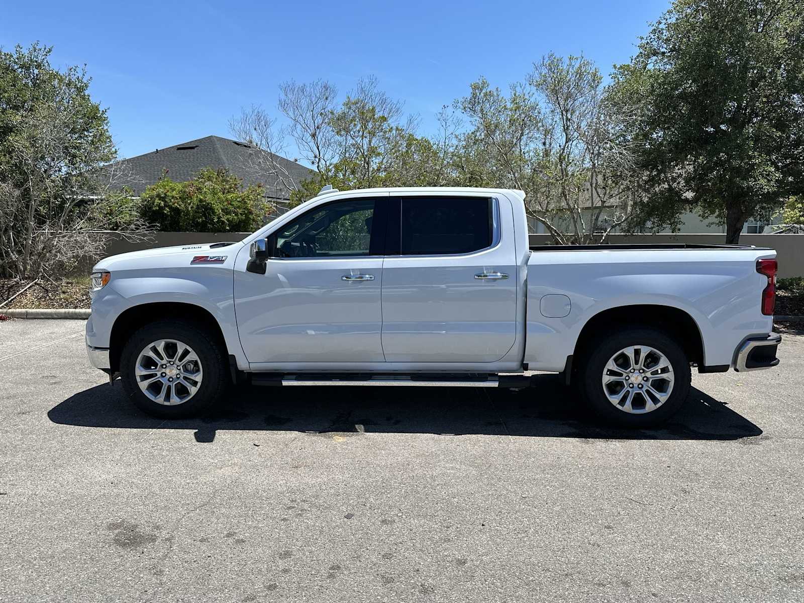 Thumbnail: 2026 Chevrolet Silverado 1500 - 3