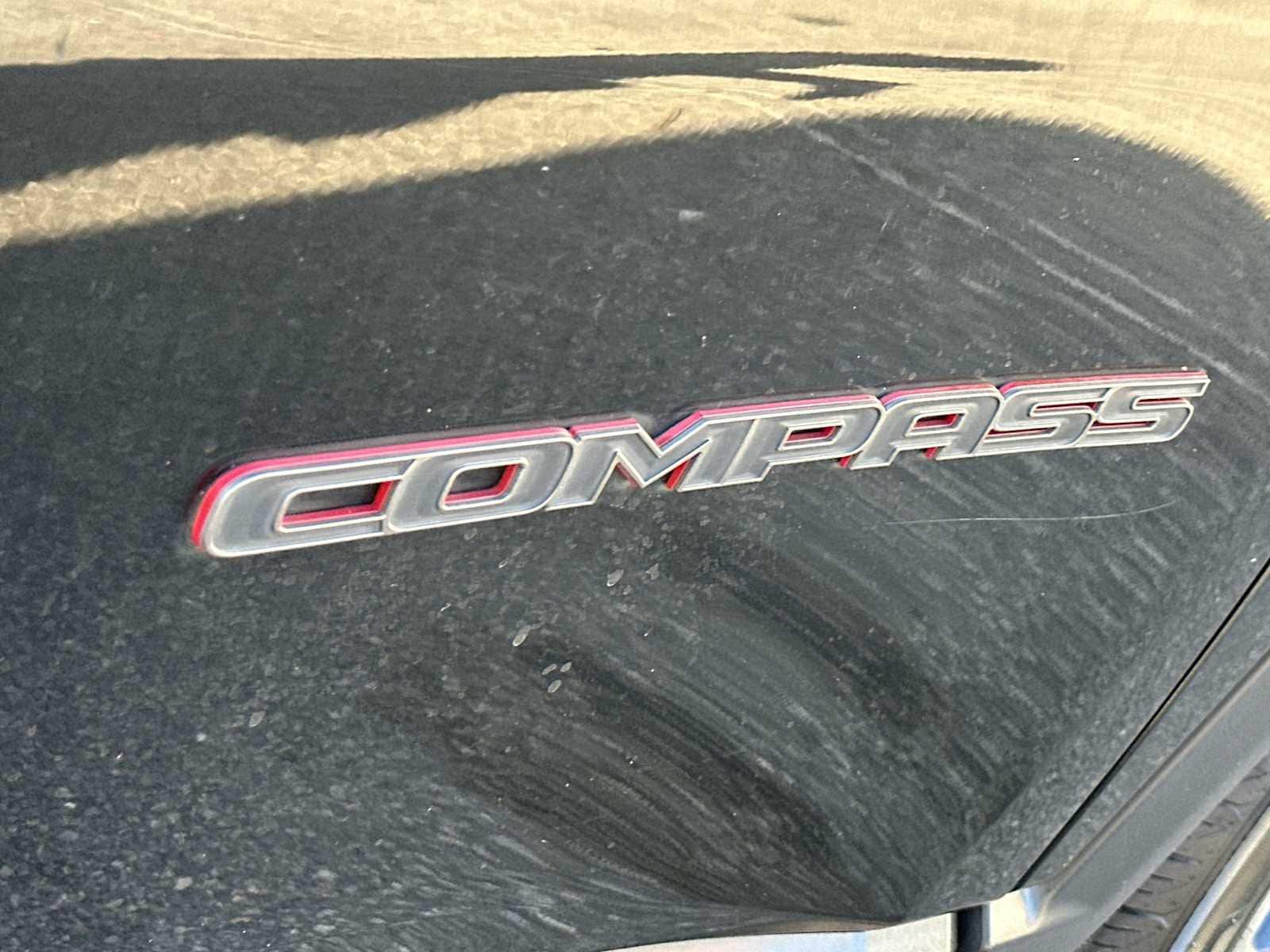 Thumbnail: 2018 Jeep Compass - 11