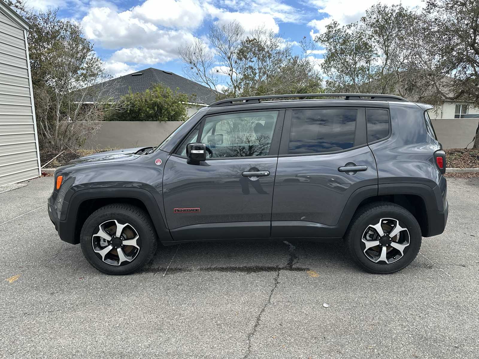 Thumbnail: 2022 Jeep Renegade - 3