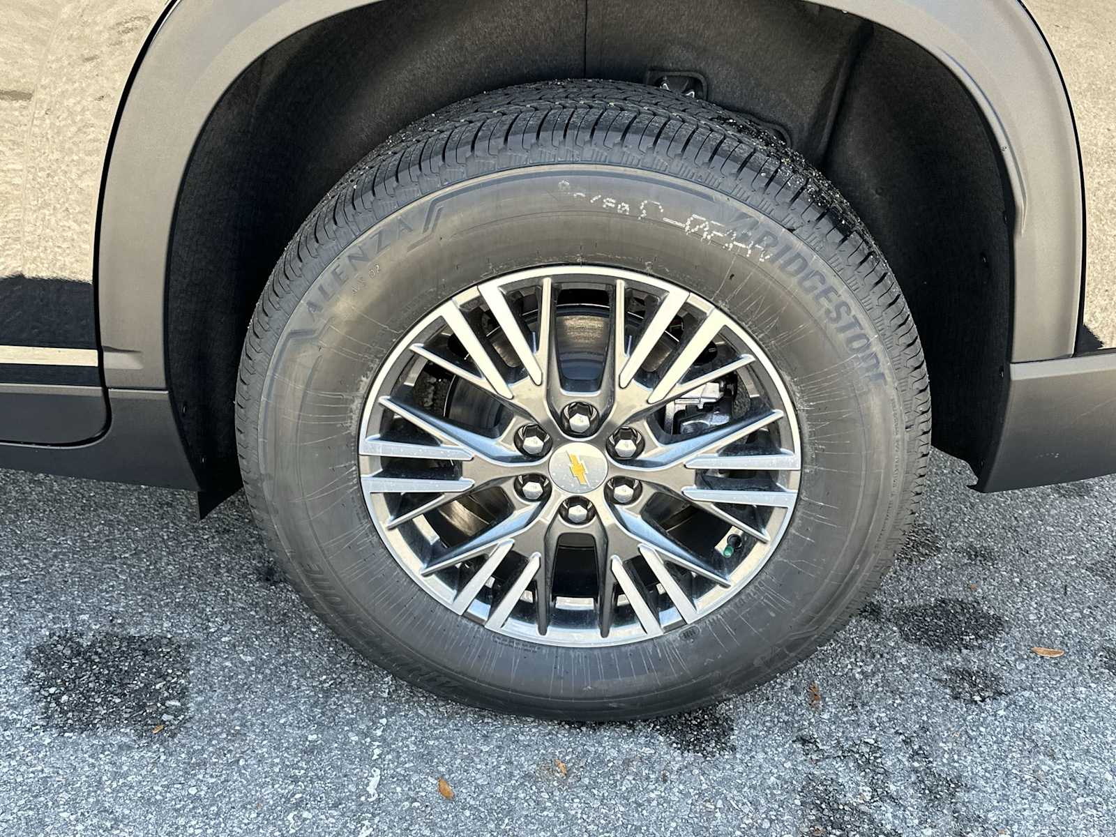 Thumbnail: 2026 Chevrolet Traverse - 12