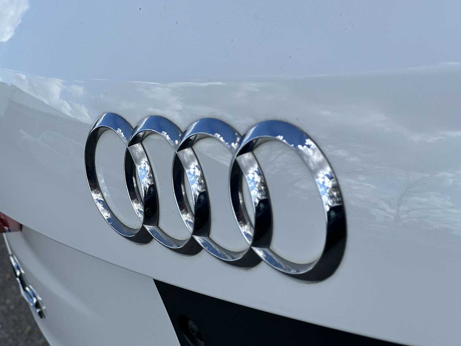 Thumbnail: 2020 Audi Q3 - 11