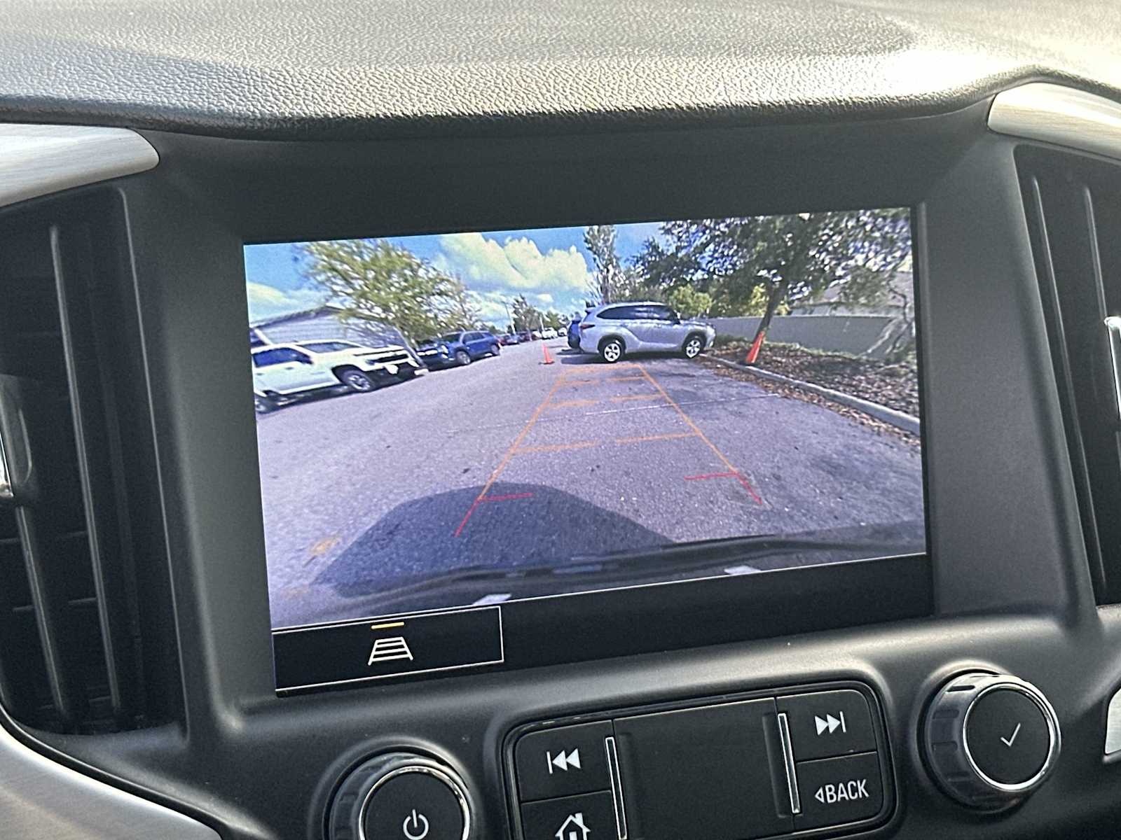 Thumbnail: 2024 GMC Terrain - 22