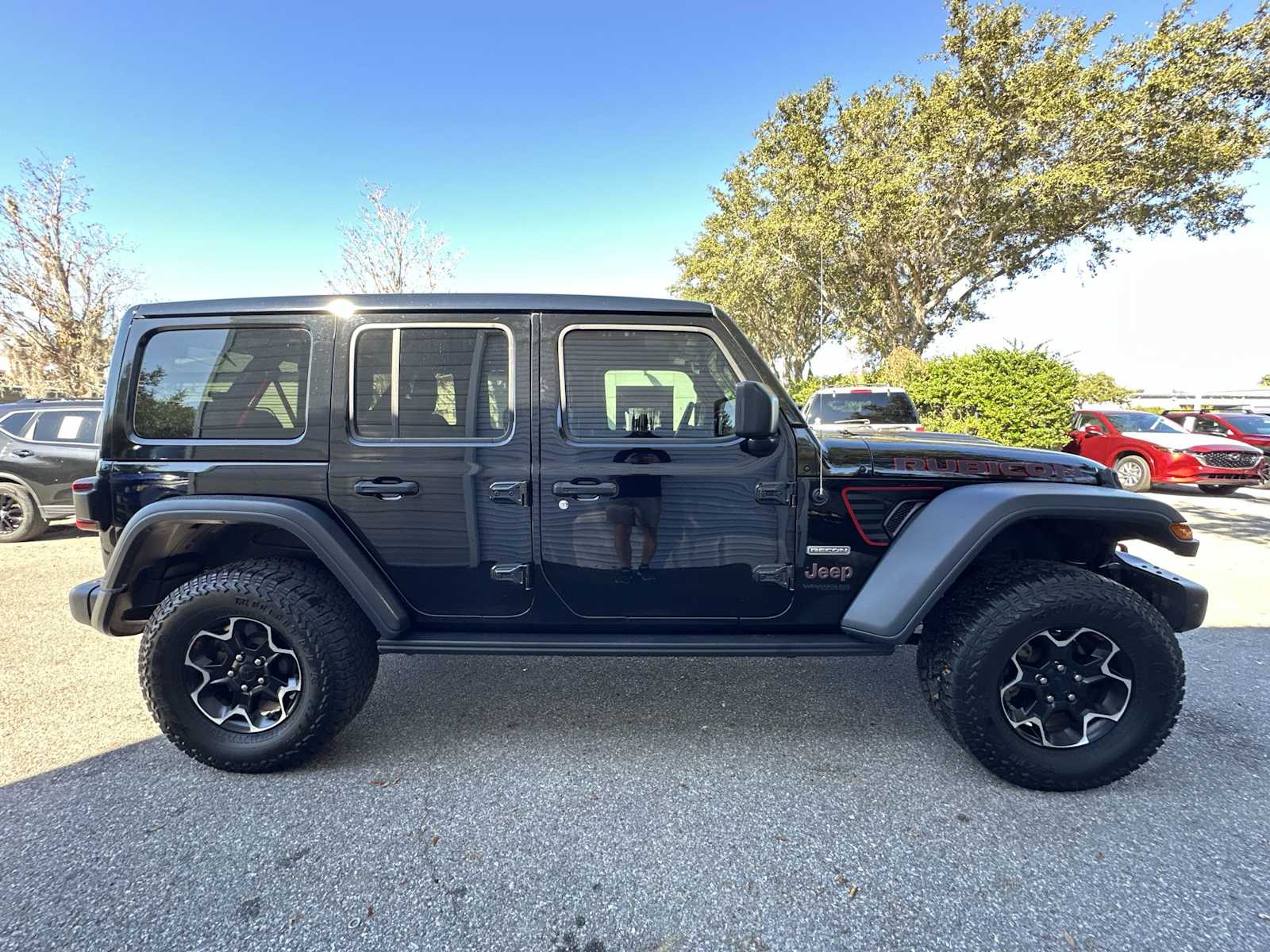 Thumbnail: 2020 Jeep Wrangler - 7