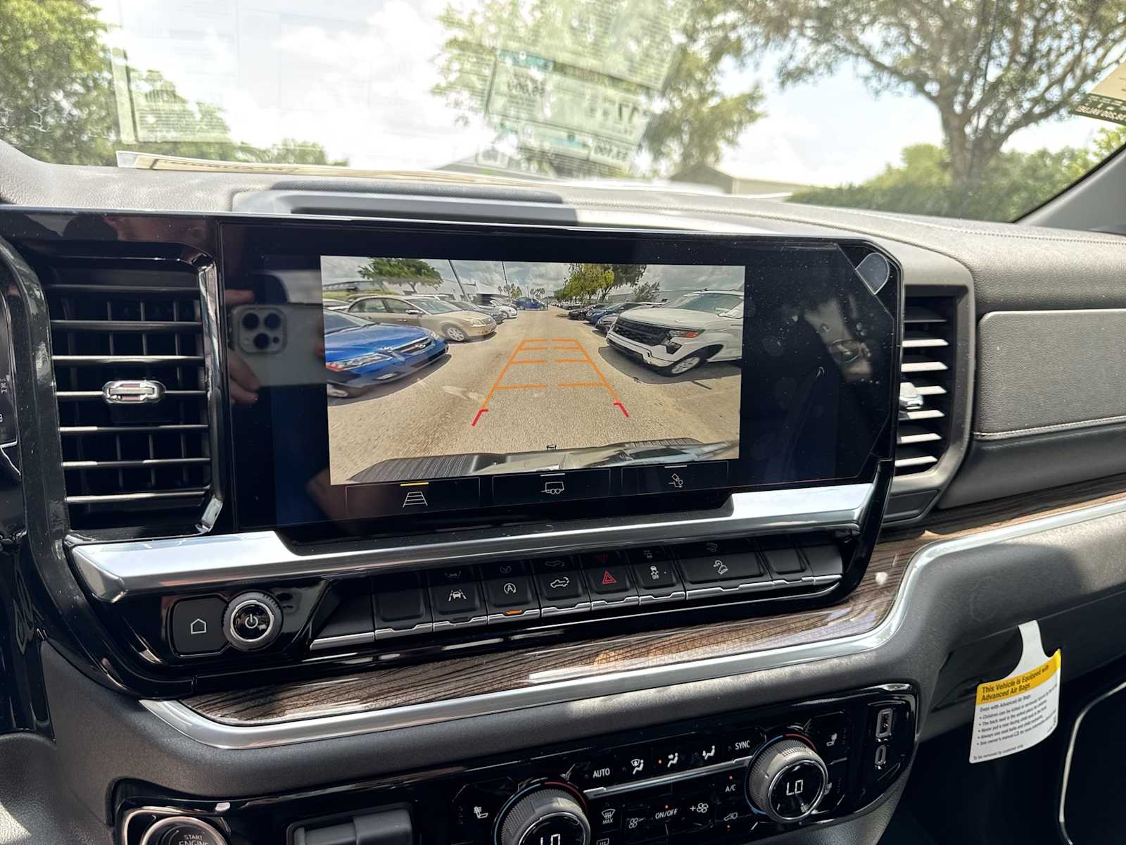 2025 Chevrolet Silverado 1500  22