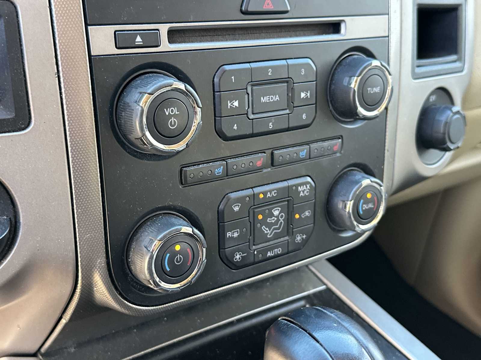 Thumbnail: 2017 Ford Expedition EL - 24