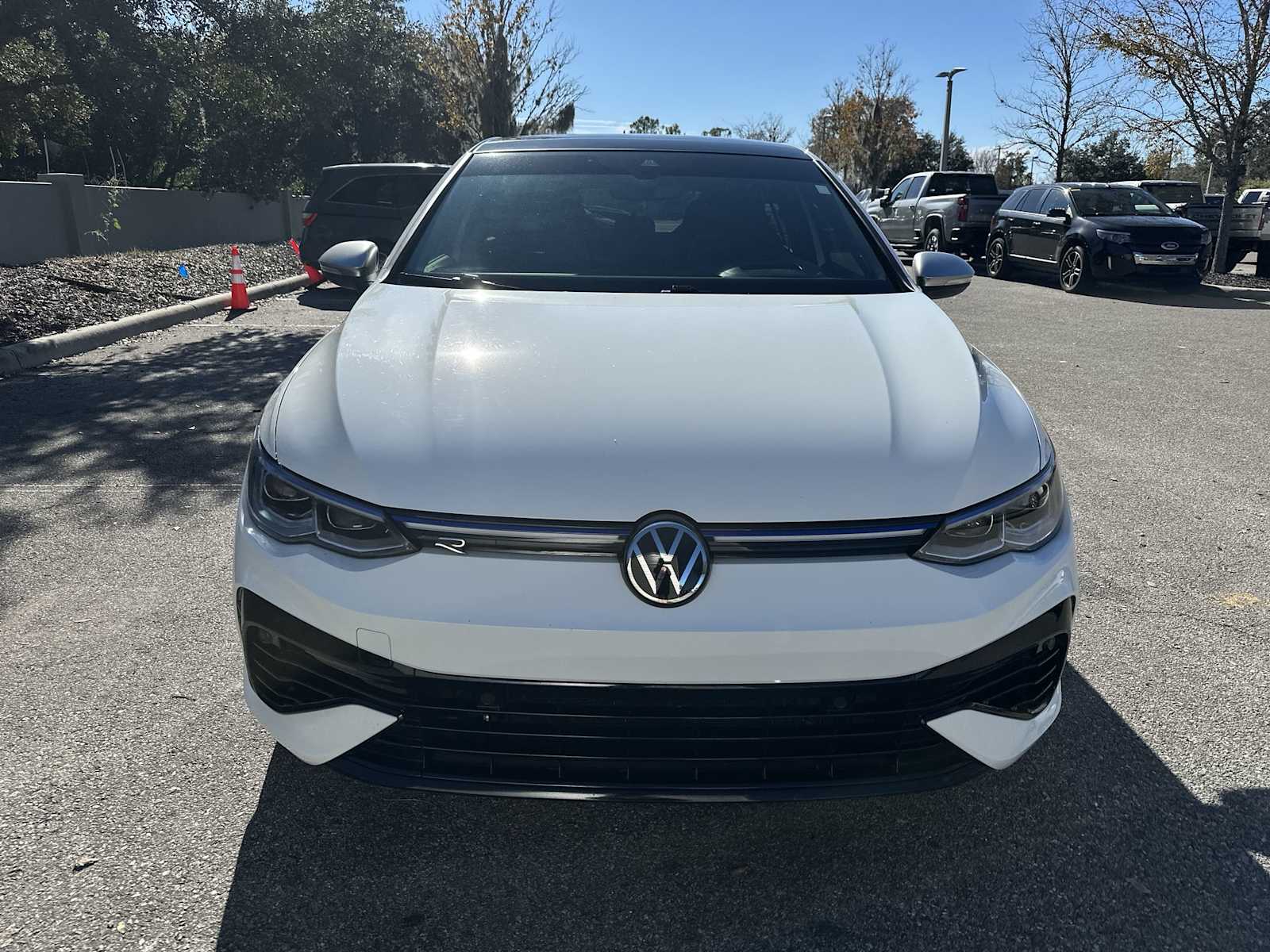 Thumbnail: 2023 Volkswagen Golf - 9