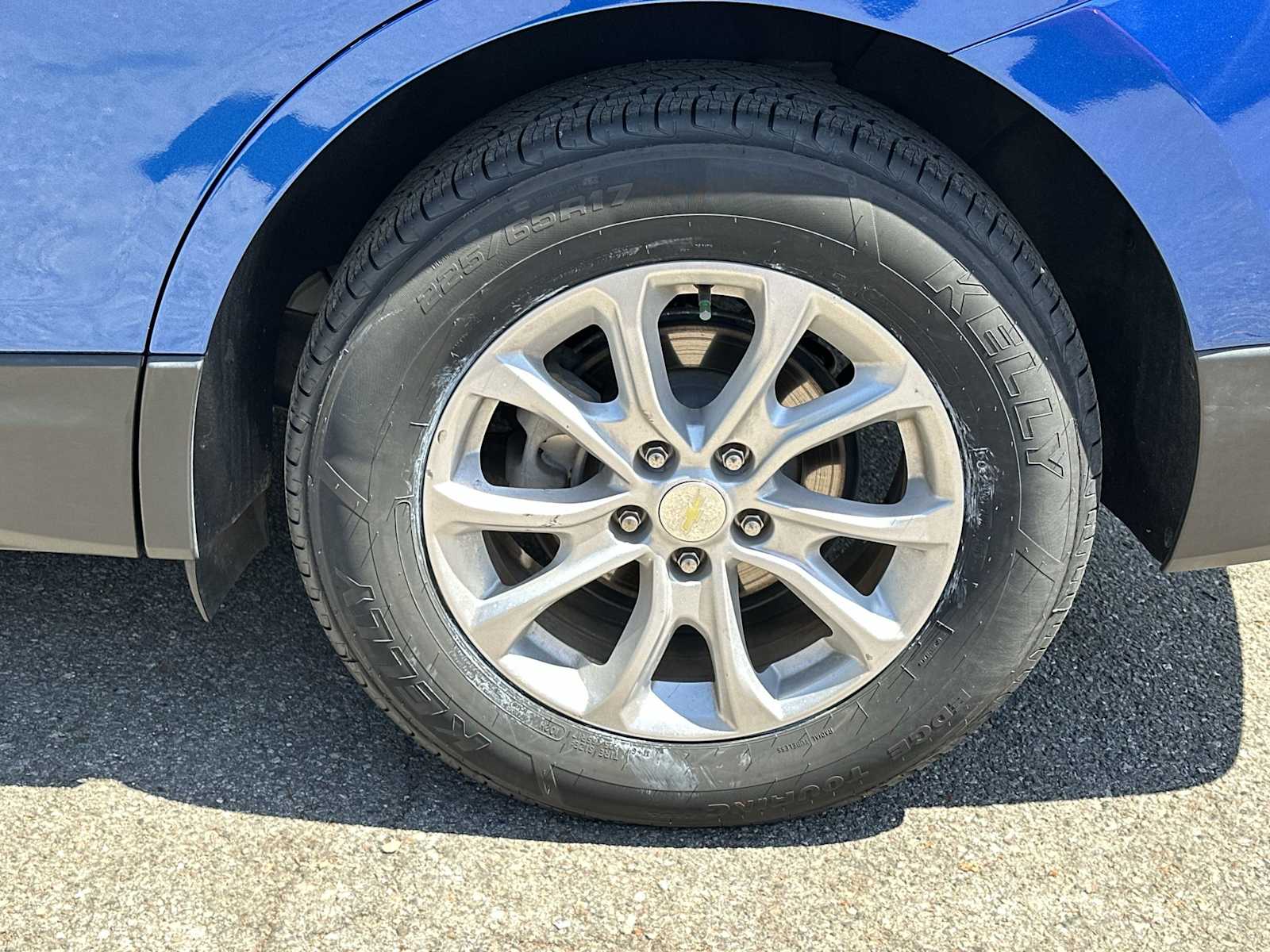 Thumbnail: 2019 Chevrolet Equinox - 12