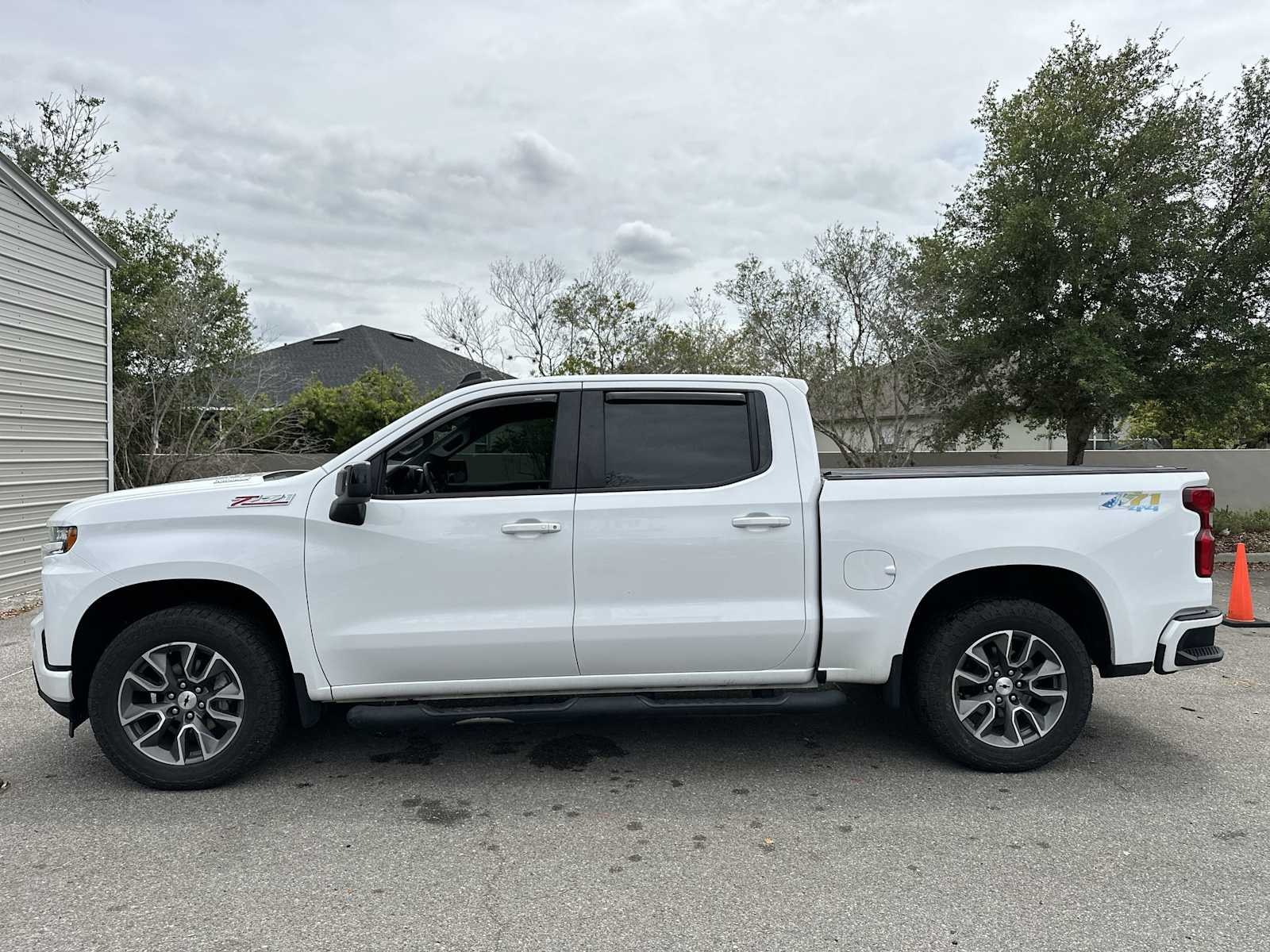 Thumbnail: 2021 Chevrolet Silverado 1500 - 3