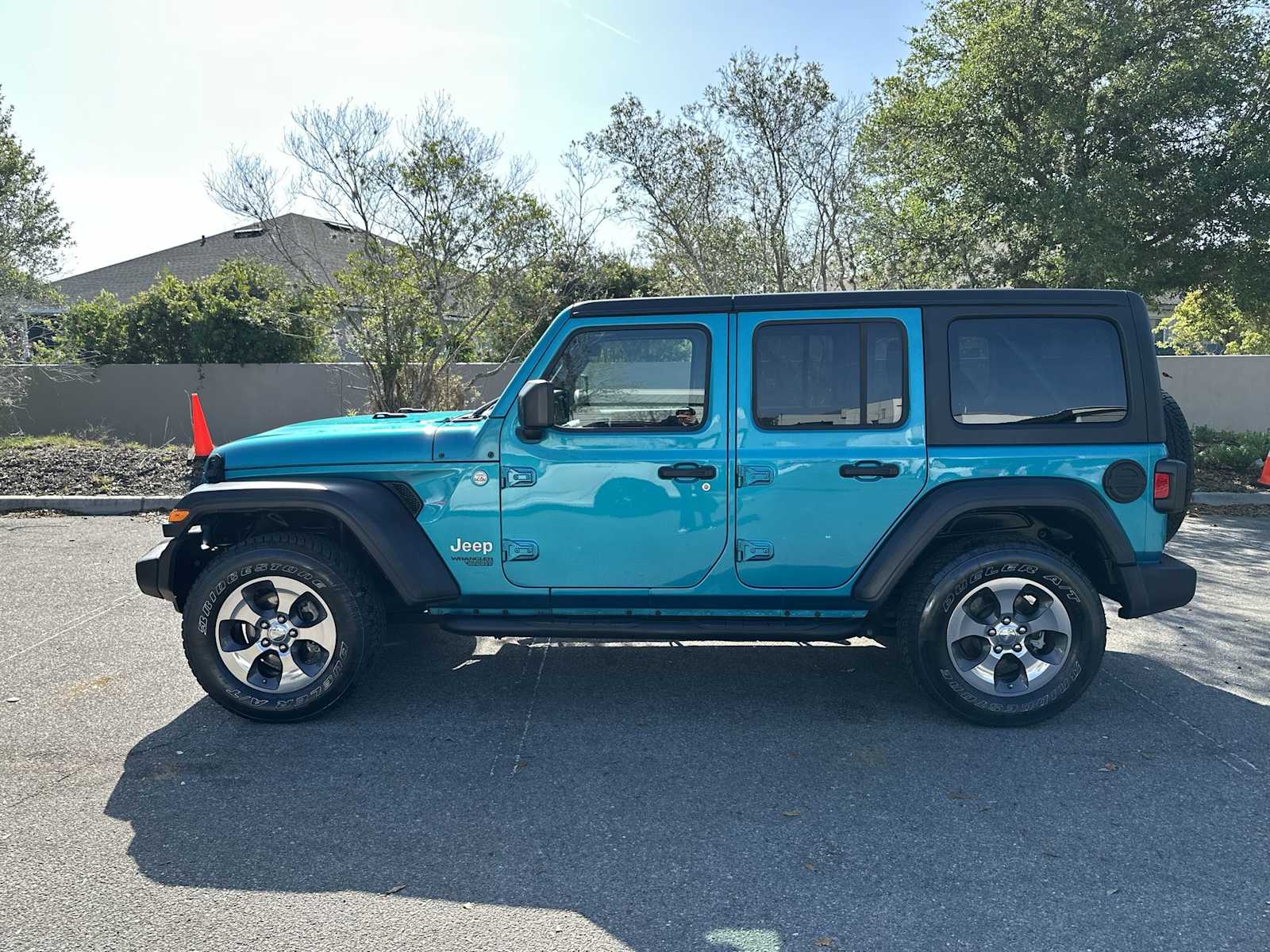 Thumbnail: 2019 Jeep Wrangler - 3