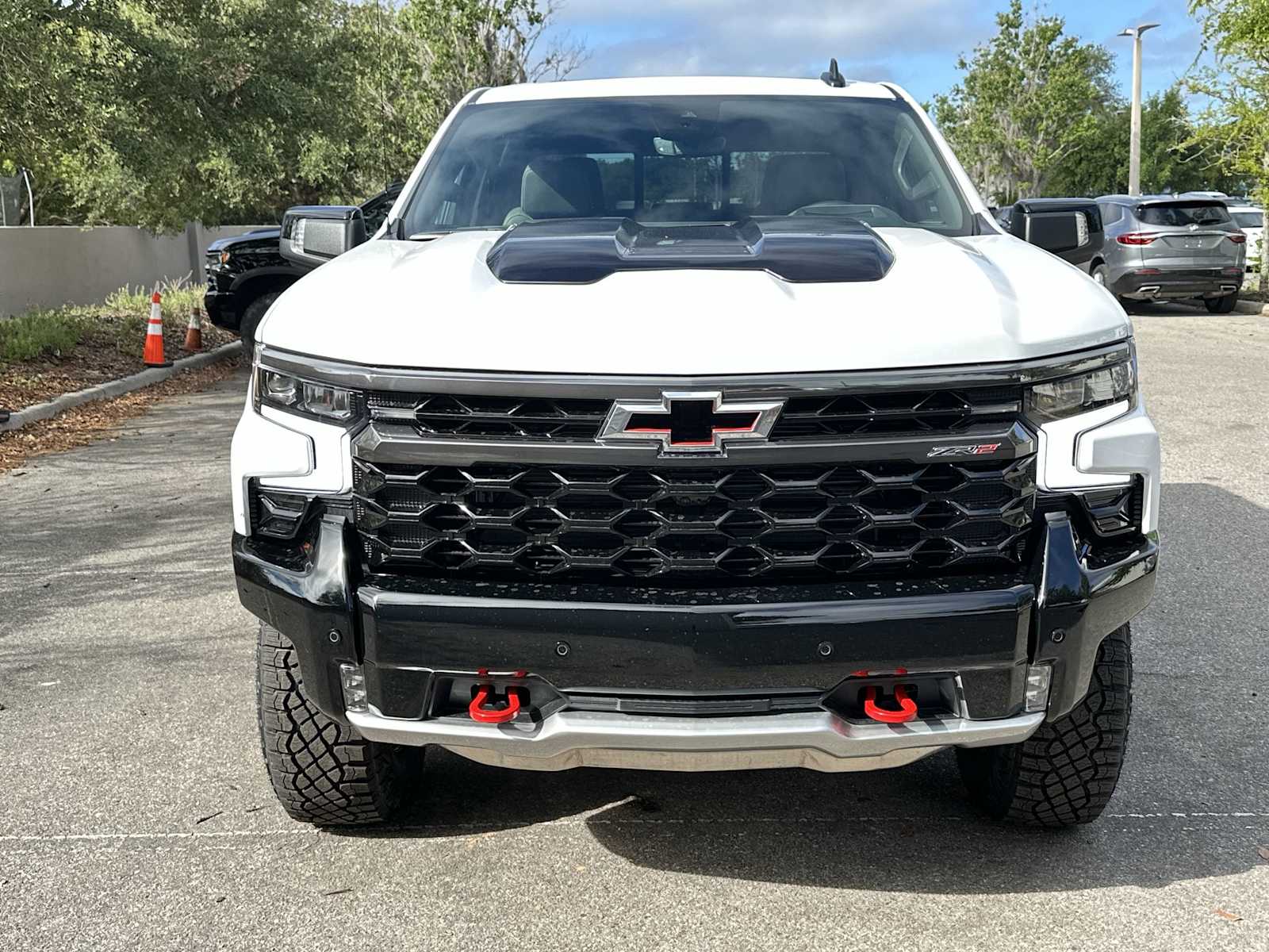 Thumbnail: 2026 Chevrolet Silverado 1500 - 9