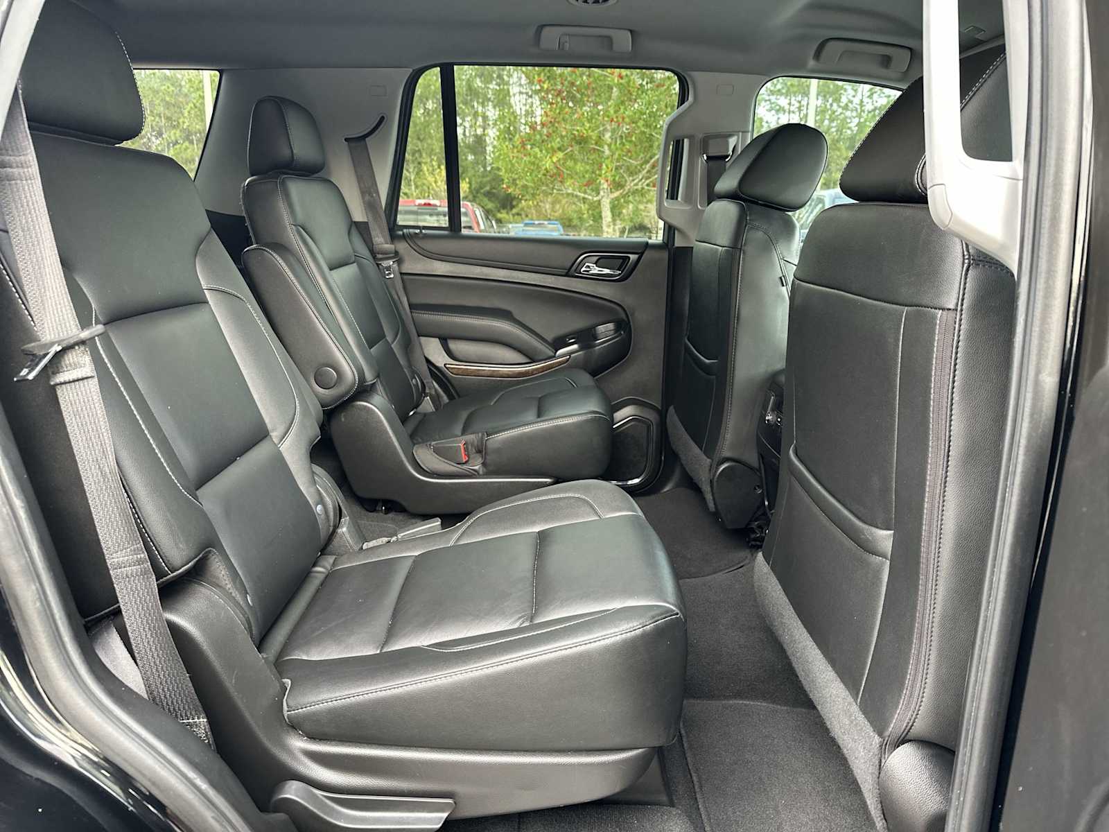 Thumbnail: 2019 Chevrolet Tahoe - 18