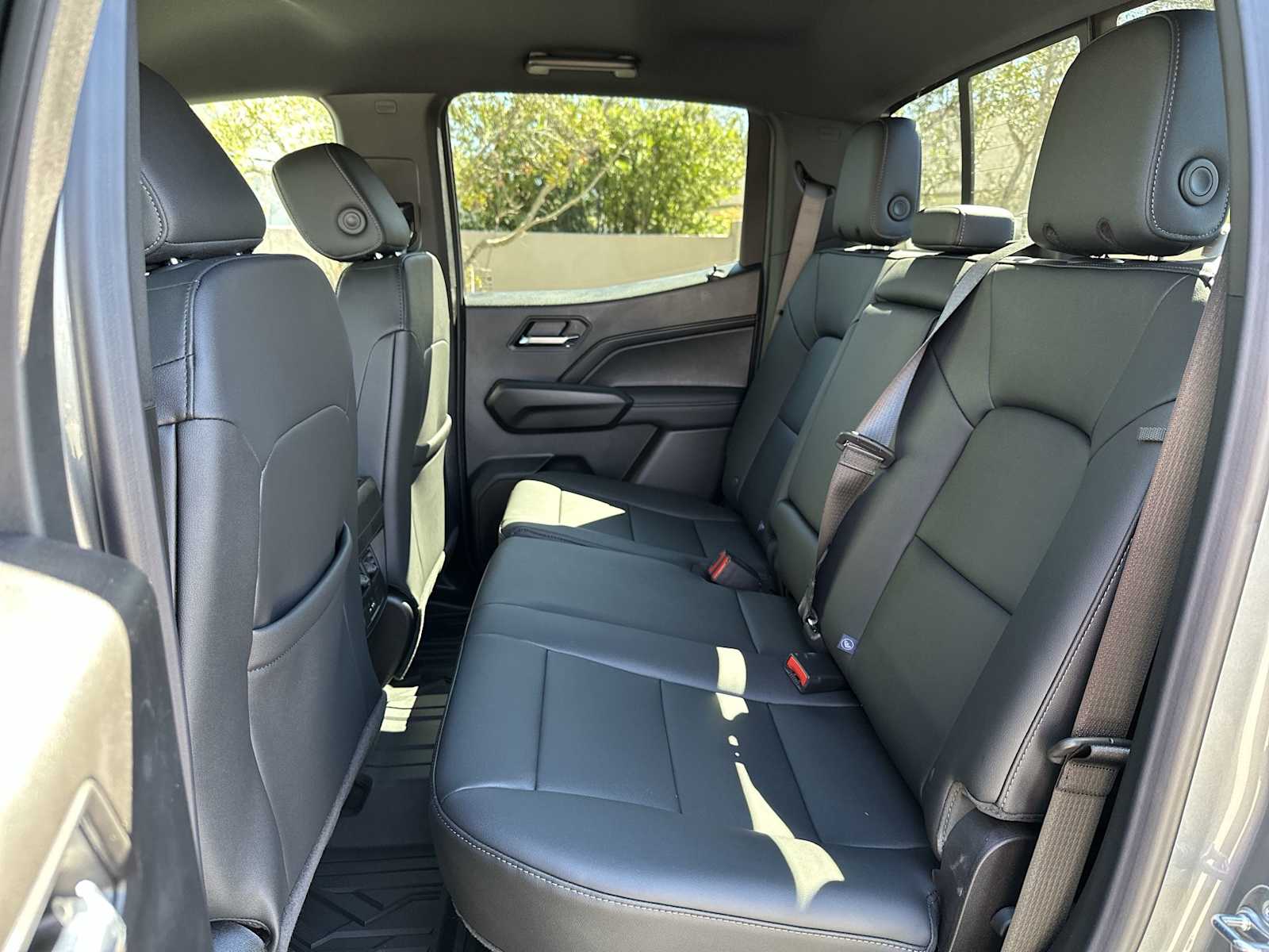 Thumbnail: 2026 Chevrolet Colorado - 17