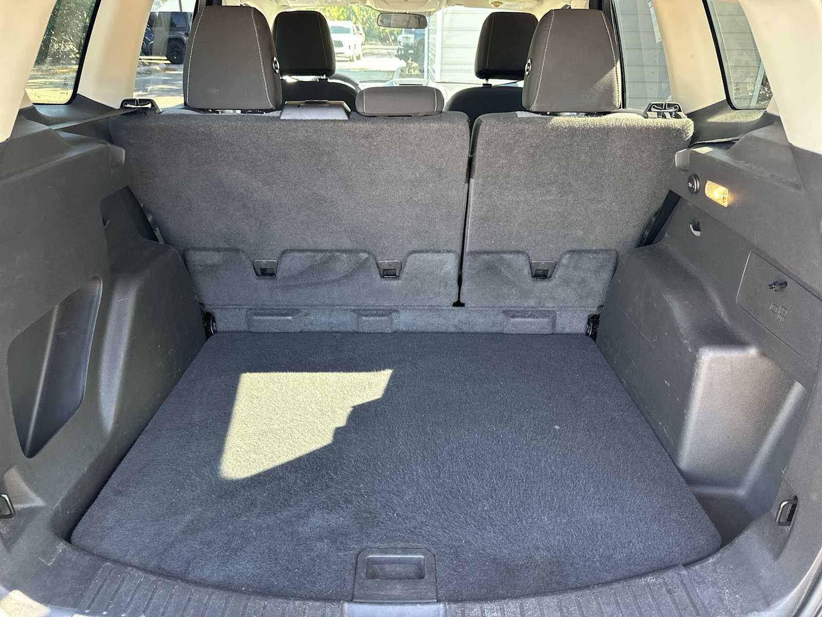 Thumbnail: 2017 Ford Escape - 26