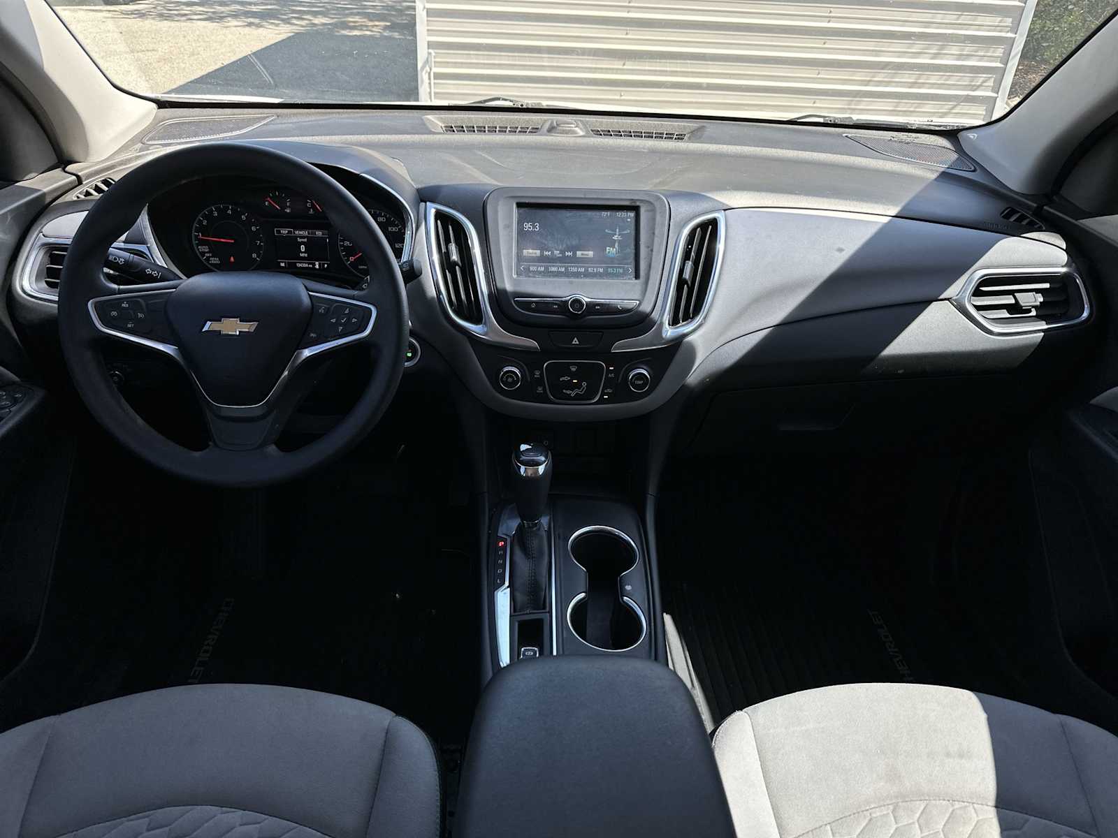 Thumbnail: 2018 Chevrolet Equinox - 14