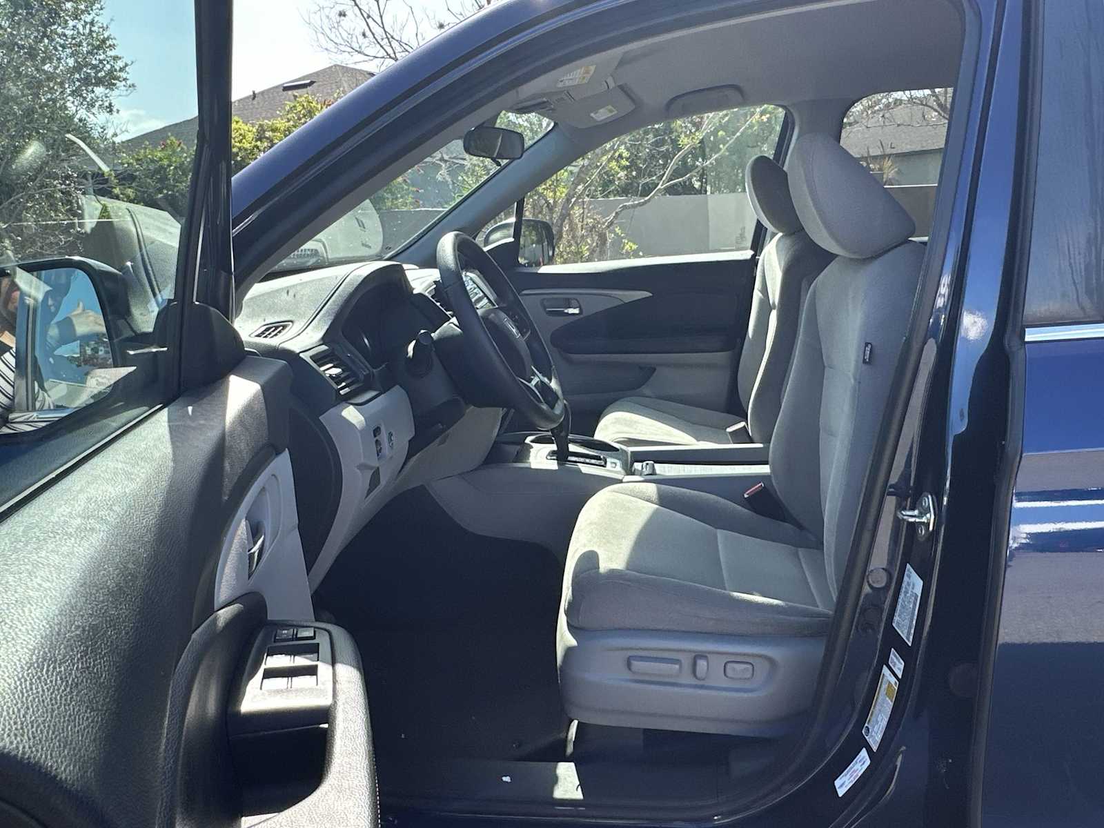 Thumbnail: 2020 Honda Pilot - 2